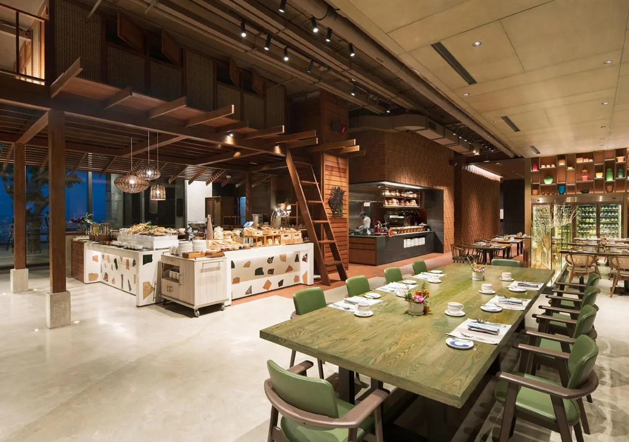 Restaurant/places to eat in Ad Lib Hotel Khon Kaen