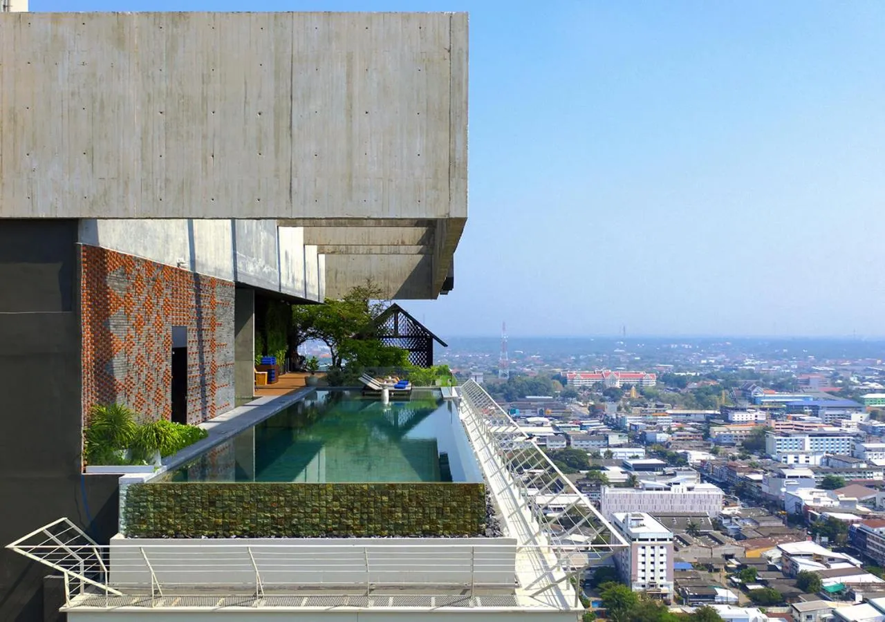 Swimming pool in Ad Lib Hotel Khon Kaen