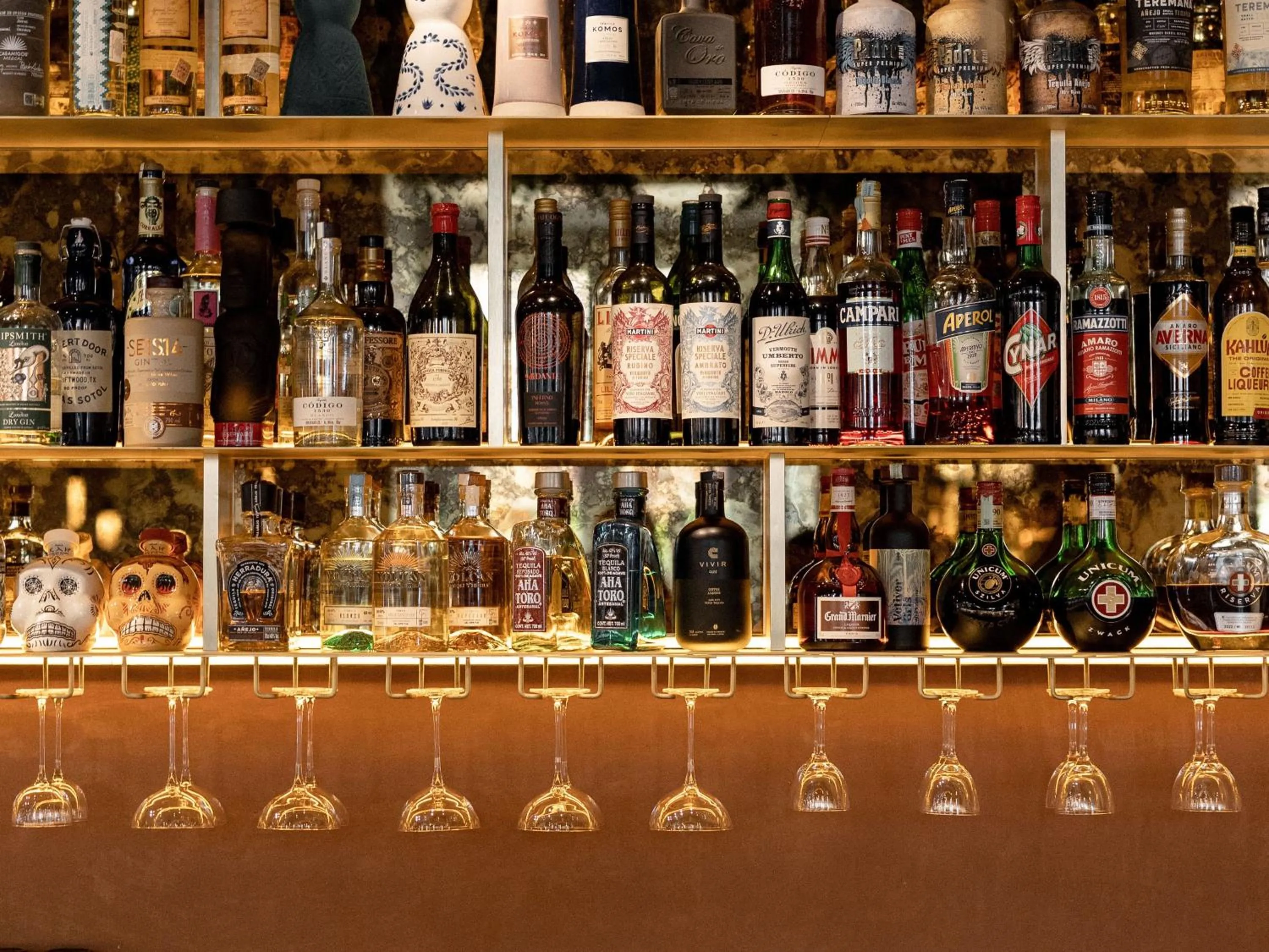 Lounge or bar in Verno House Budapest, Vignette Collection by IHG