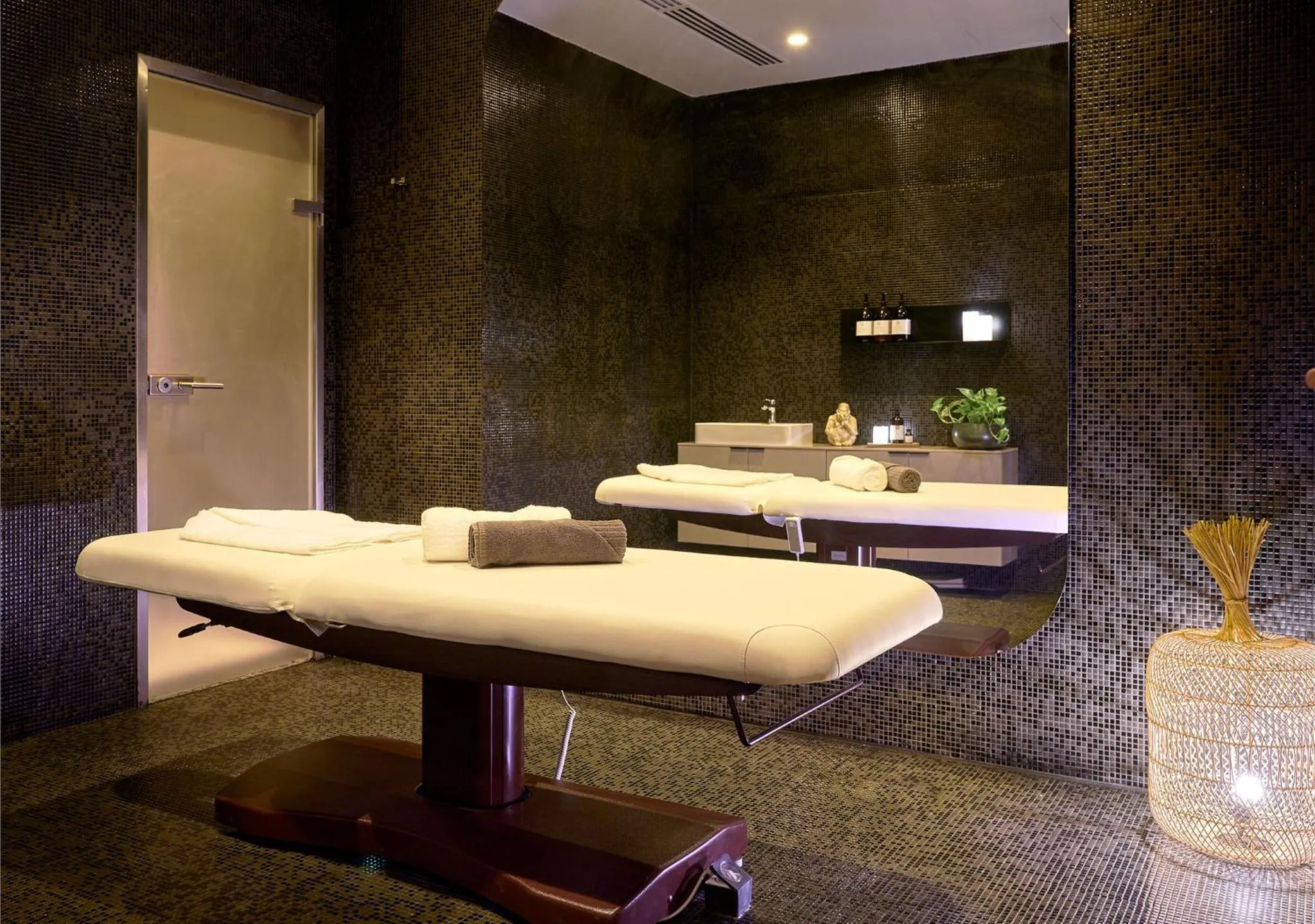 Spa and wellness centre/facilities in Verno House Budapest, Vignette Collection by IHG