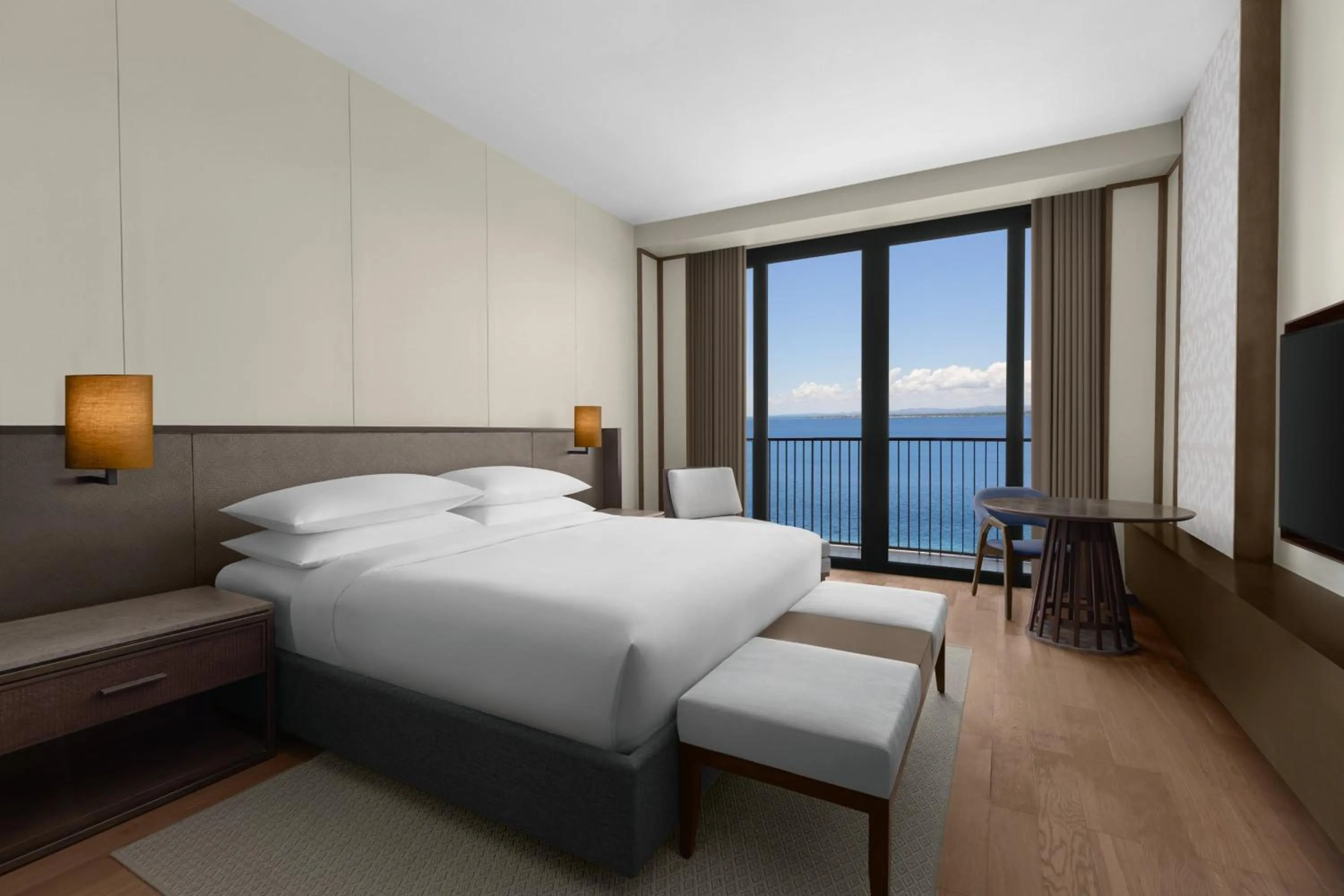 Photo of the whole room, Bed in Sheraton Cebu Mactan Resort