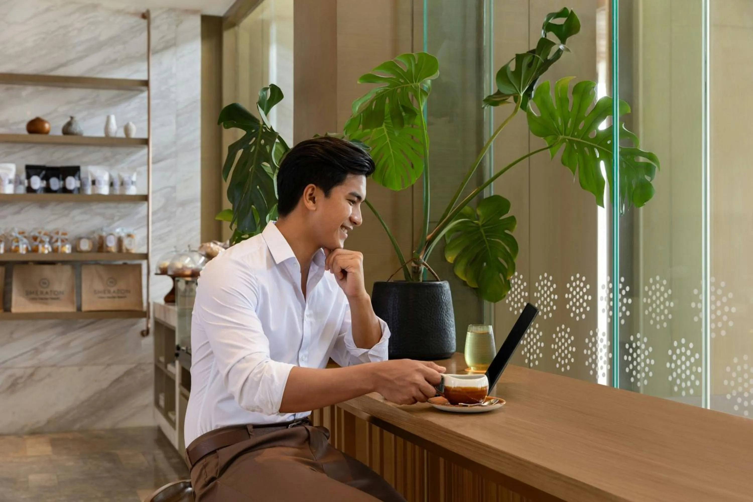 Restaurant/places to eat in Sheraton Cebu Mactan Resort