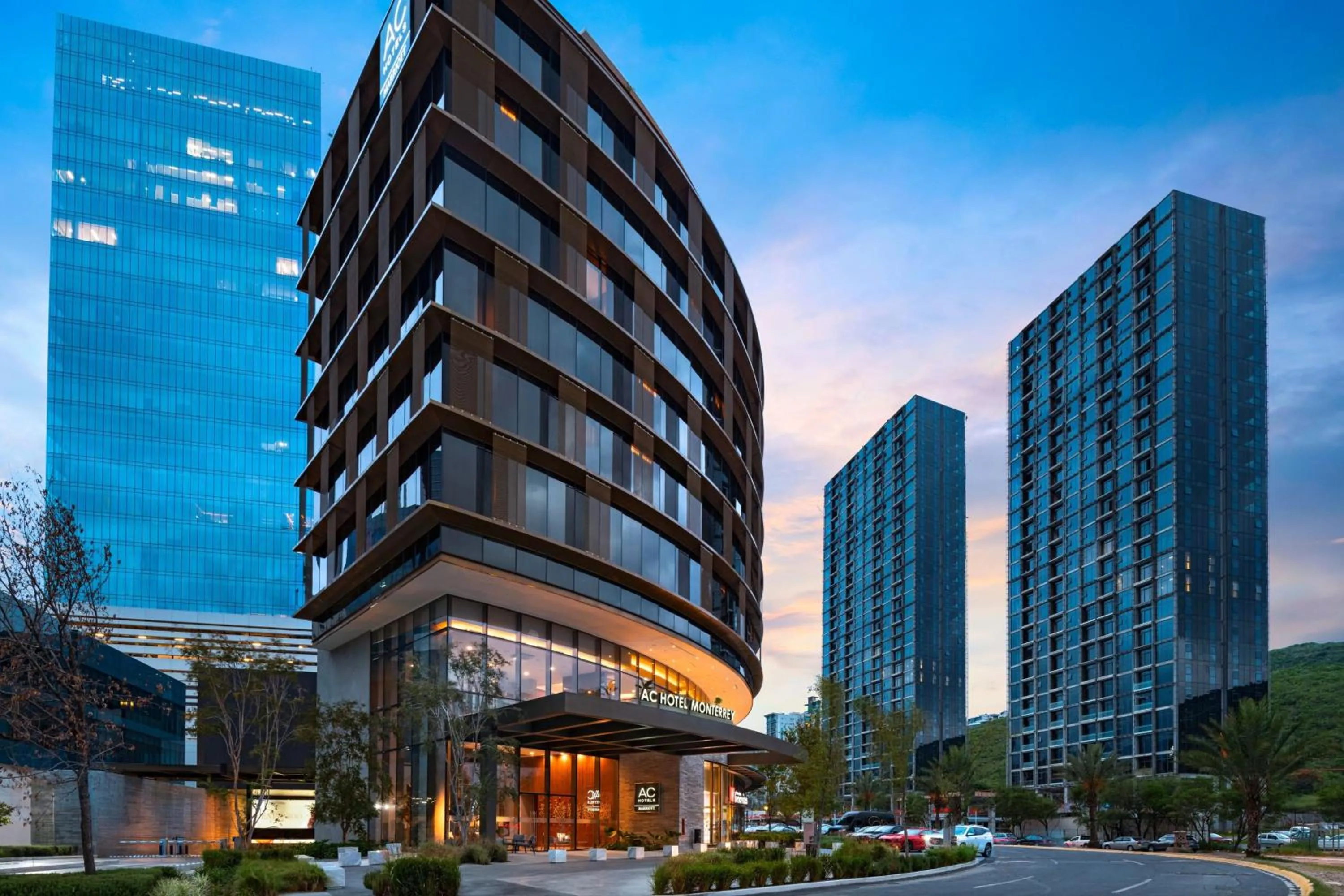 Property building in AC Hotel by Marriott Monterrey Valle