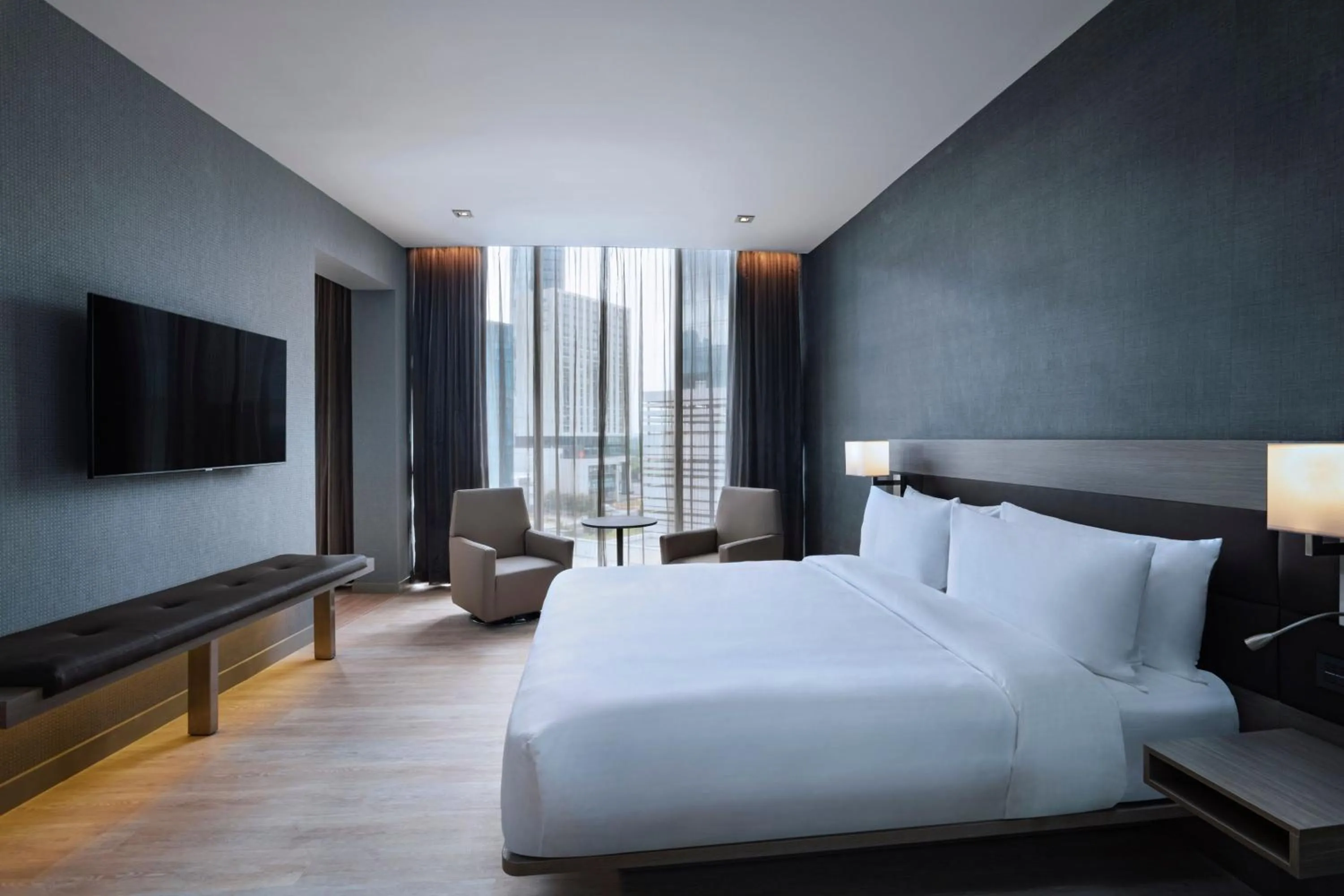 Photo of the whole room, Bed in AC Hotel by Marriott Monterrey Valle