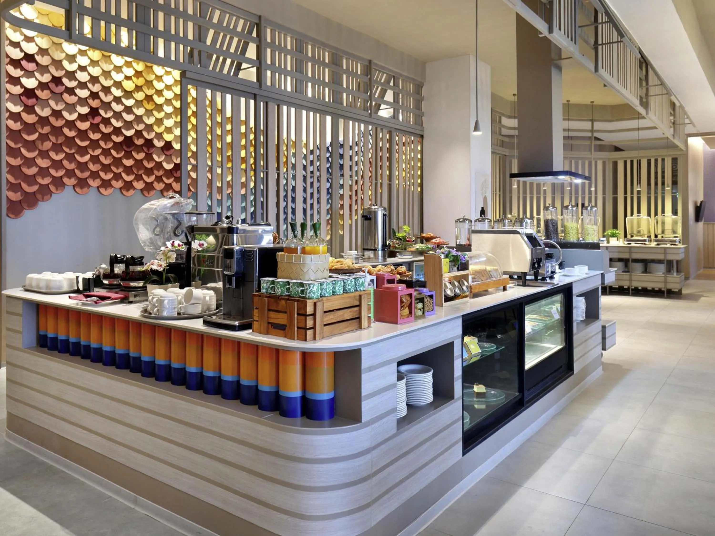 Restaurant/places to eat in ibis Styles Semarang Simpang Lima