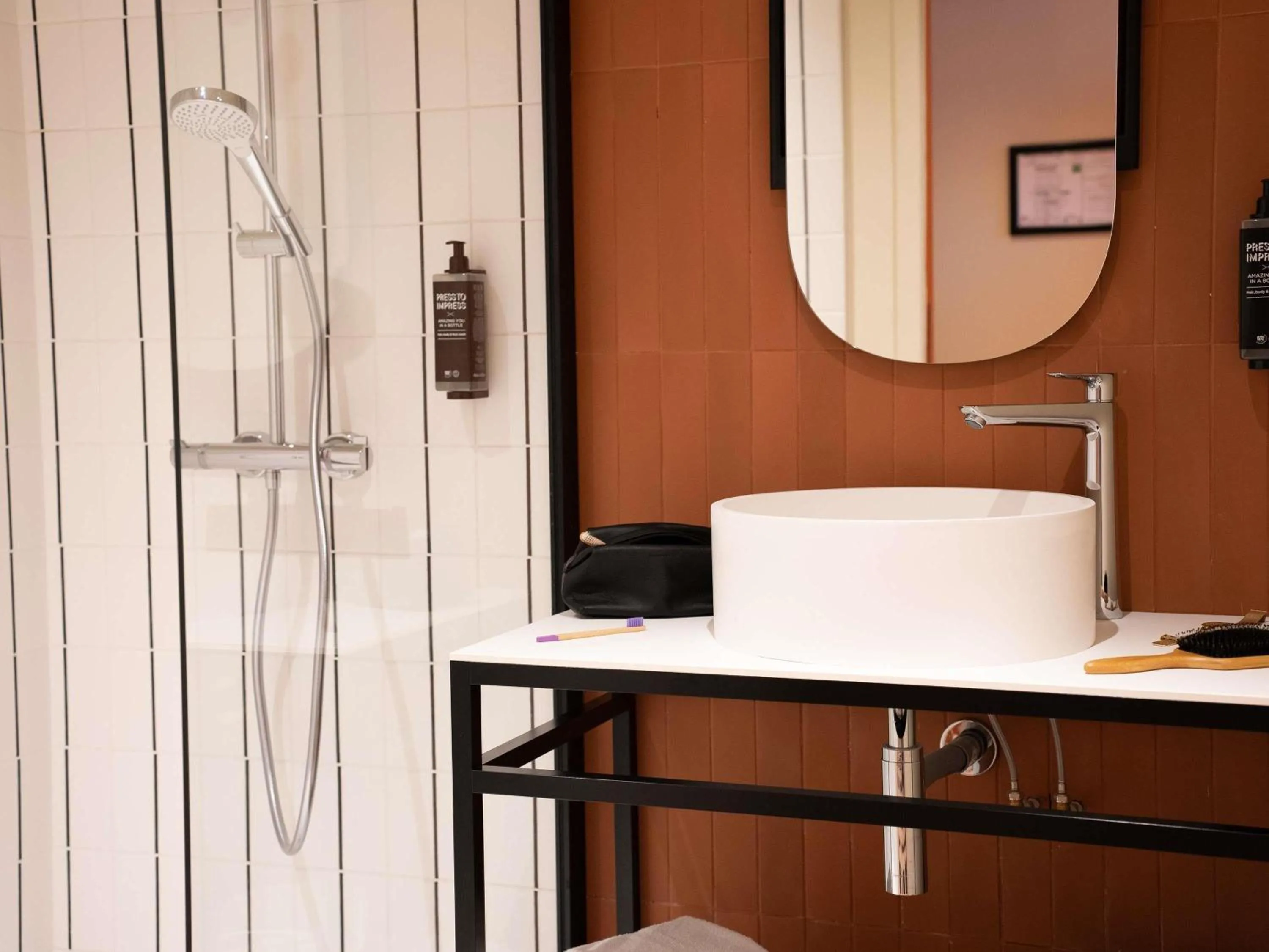 Bedroom in ibis Styles Montauban