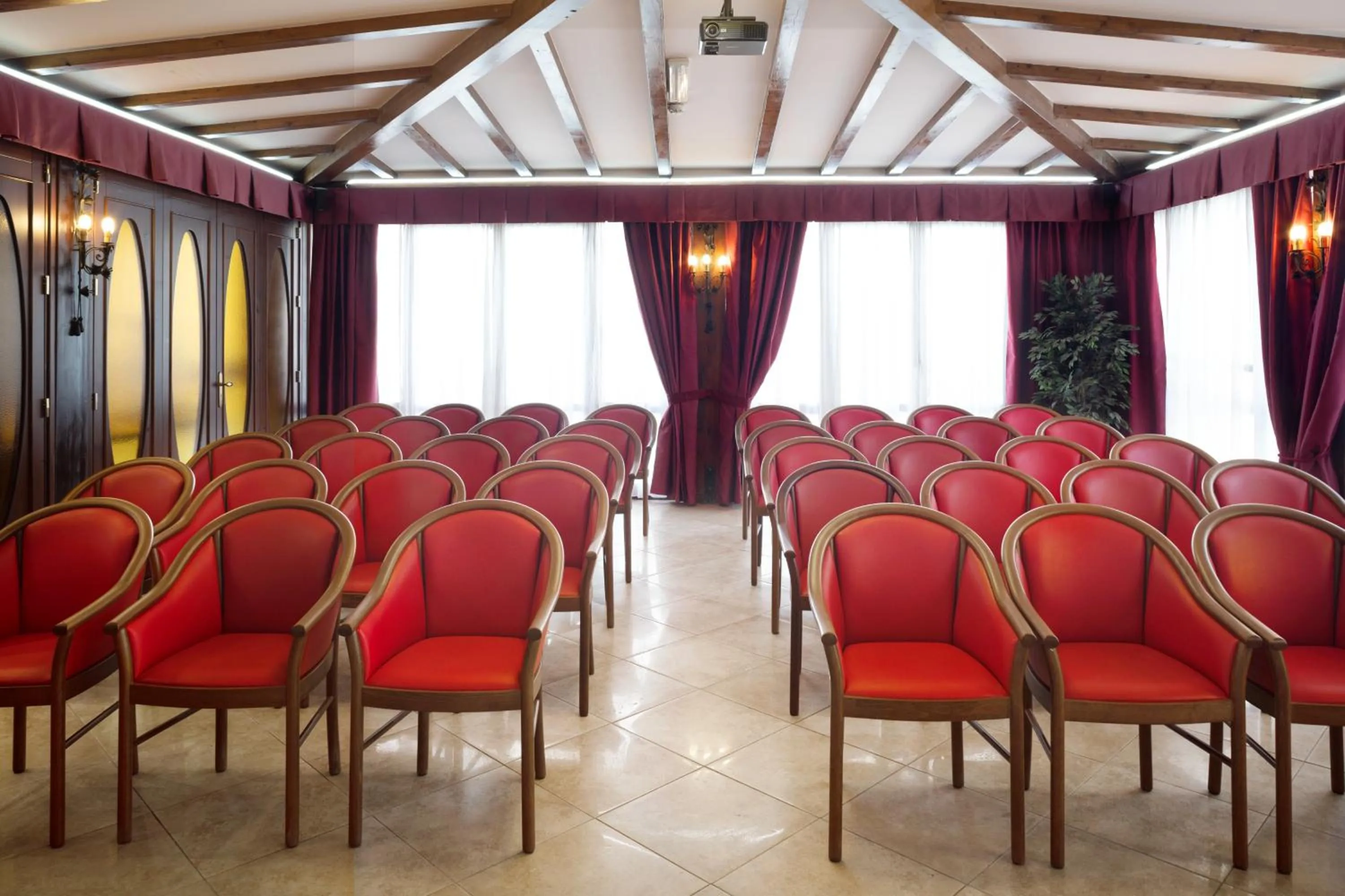 Meeting/conference room in Hotel Trinacria