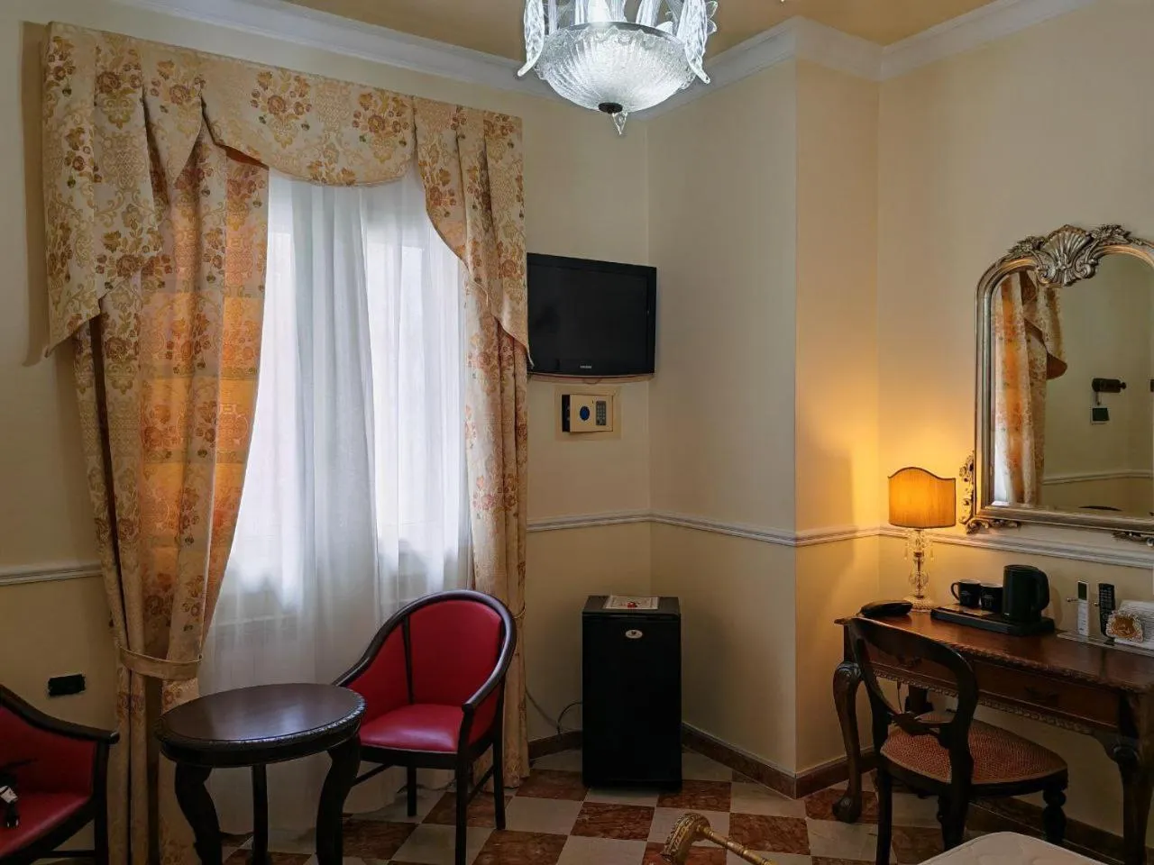 Bed in Hotel Trinacria