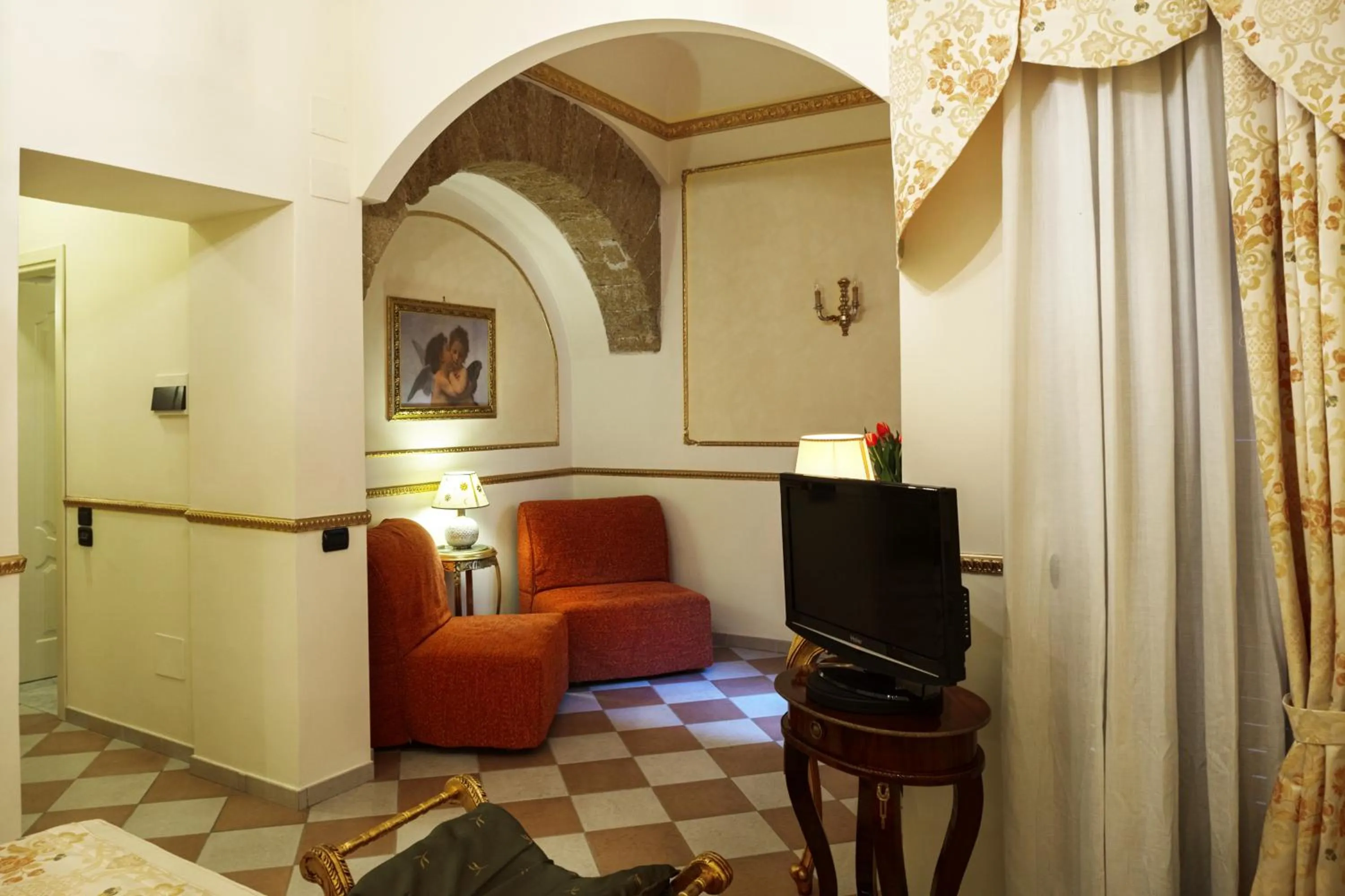 View (from property/room), Bed in Hotel Trinacria