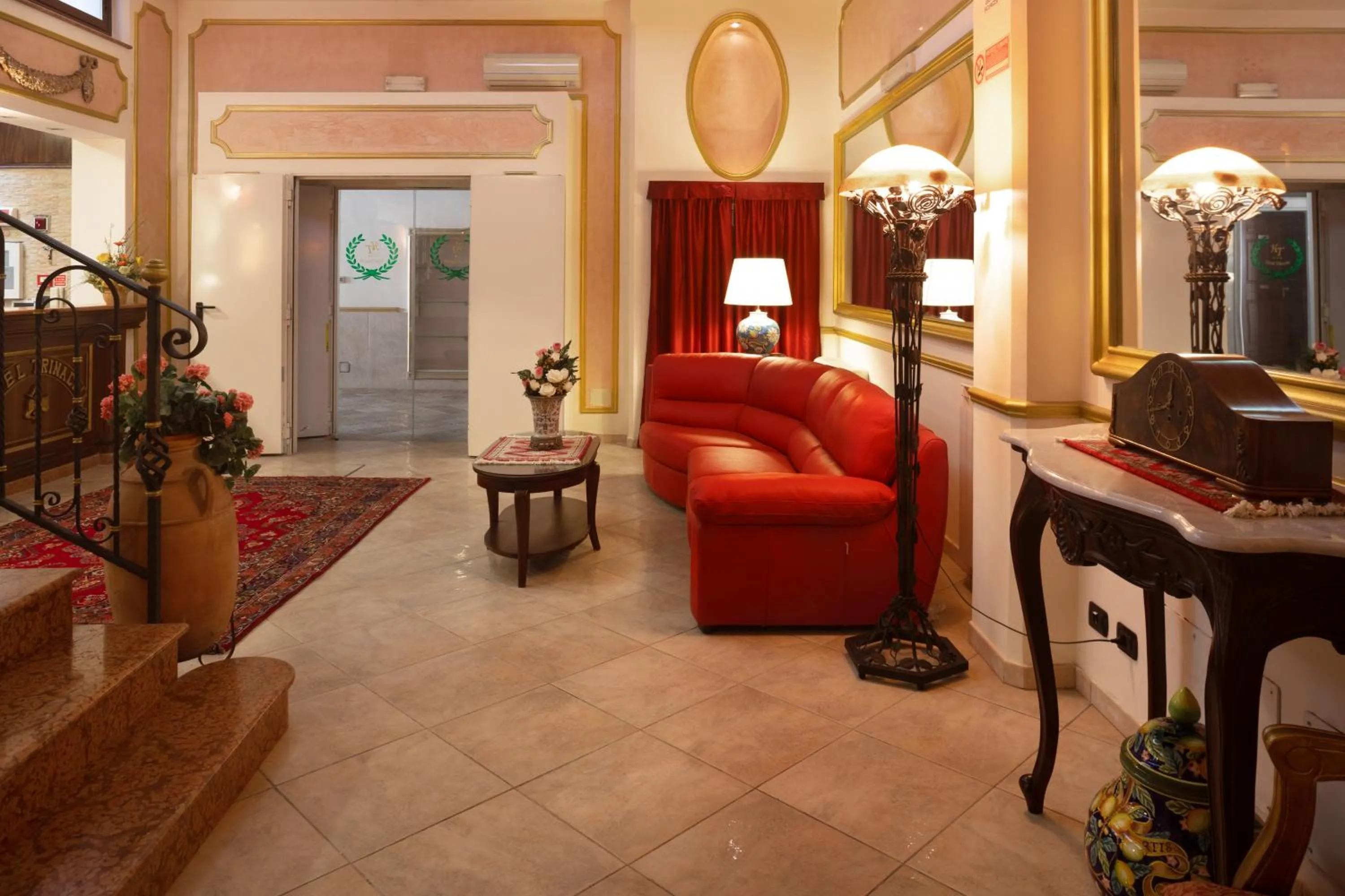 Lobby or reception in Hotel Trinacria