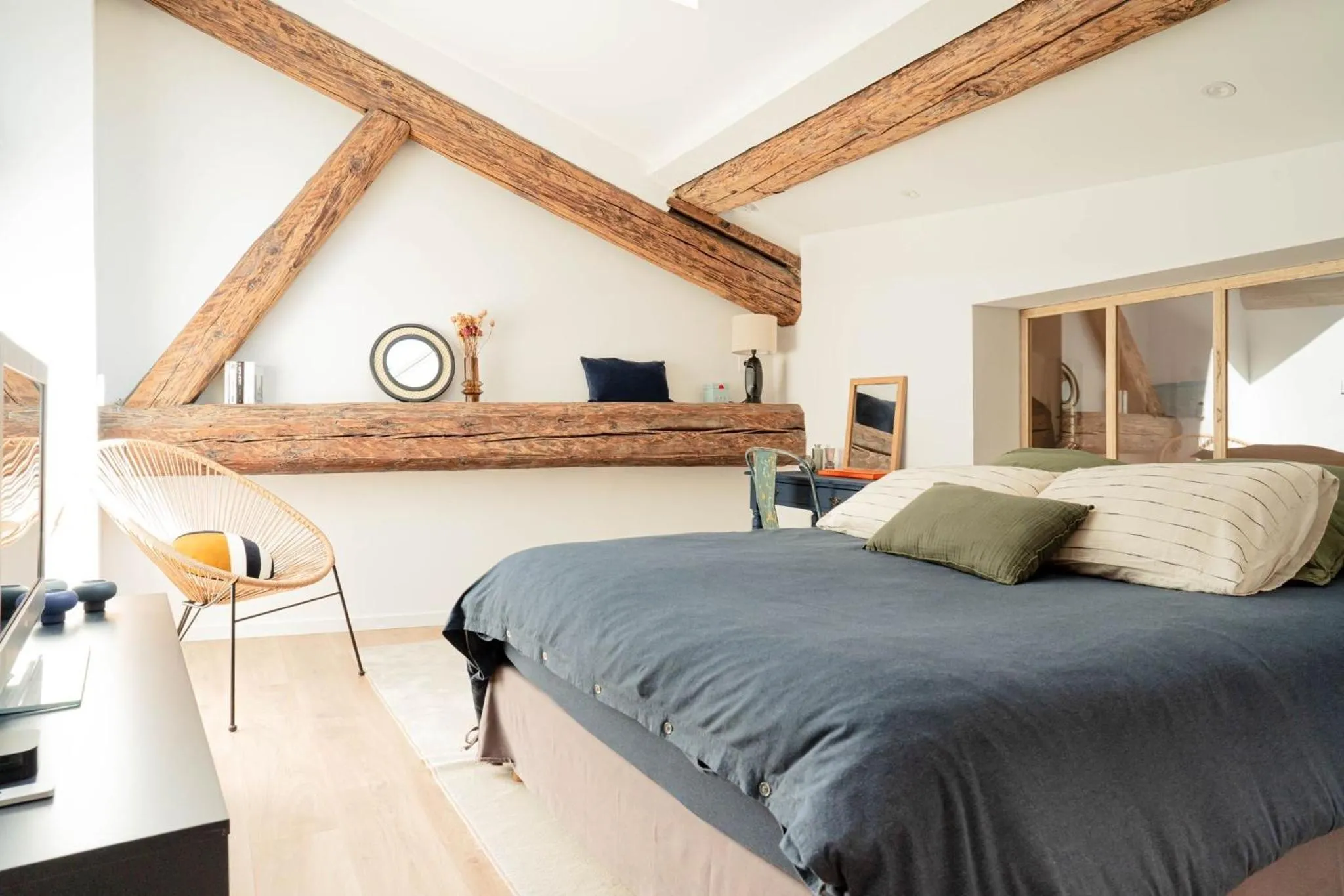 Bed in Centre historique coeur du quartier Vernet 100 m²