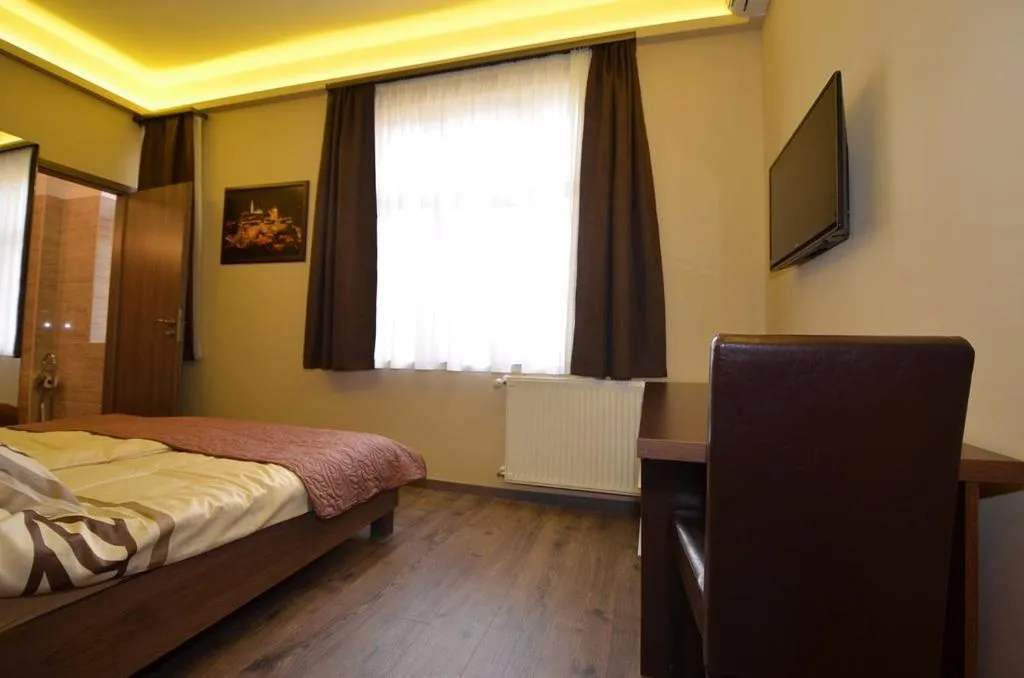 Bed in Fig Tree House