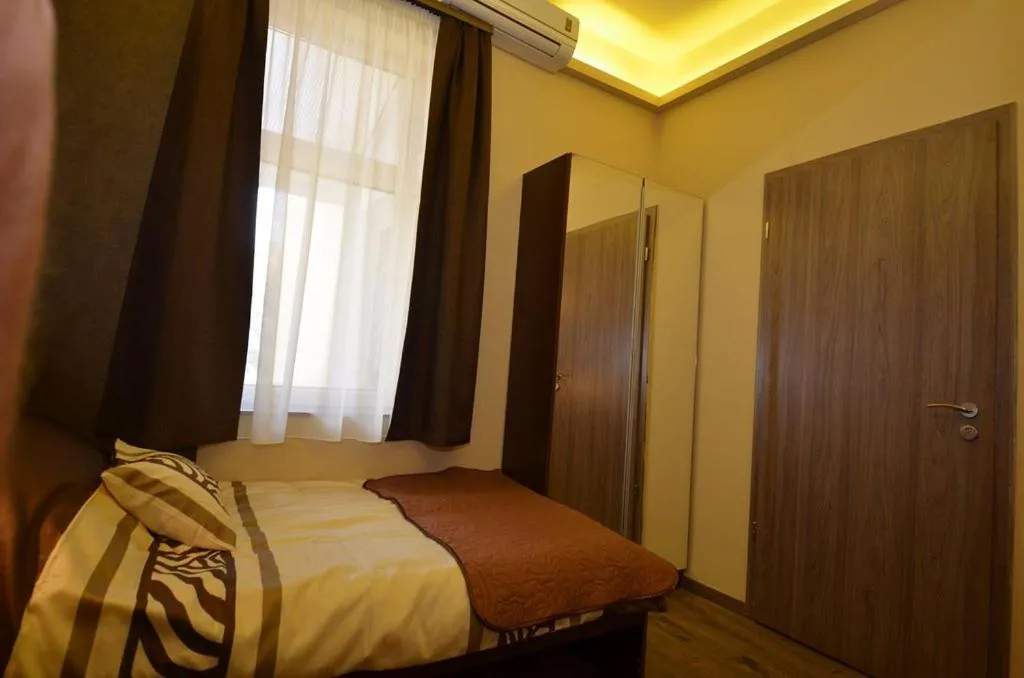 Bed in Fig Tree House