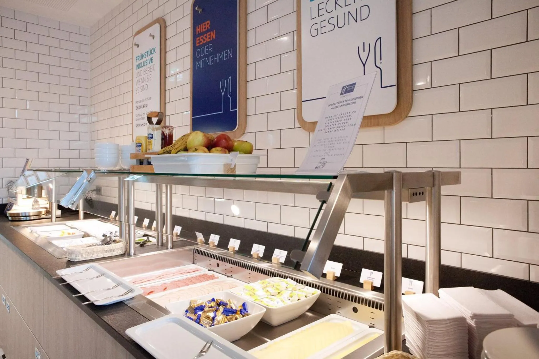 Food and drinks in Holiday Inn Express - Remscheid