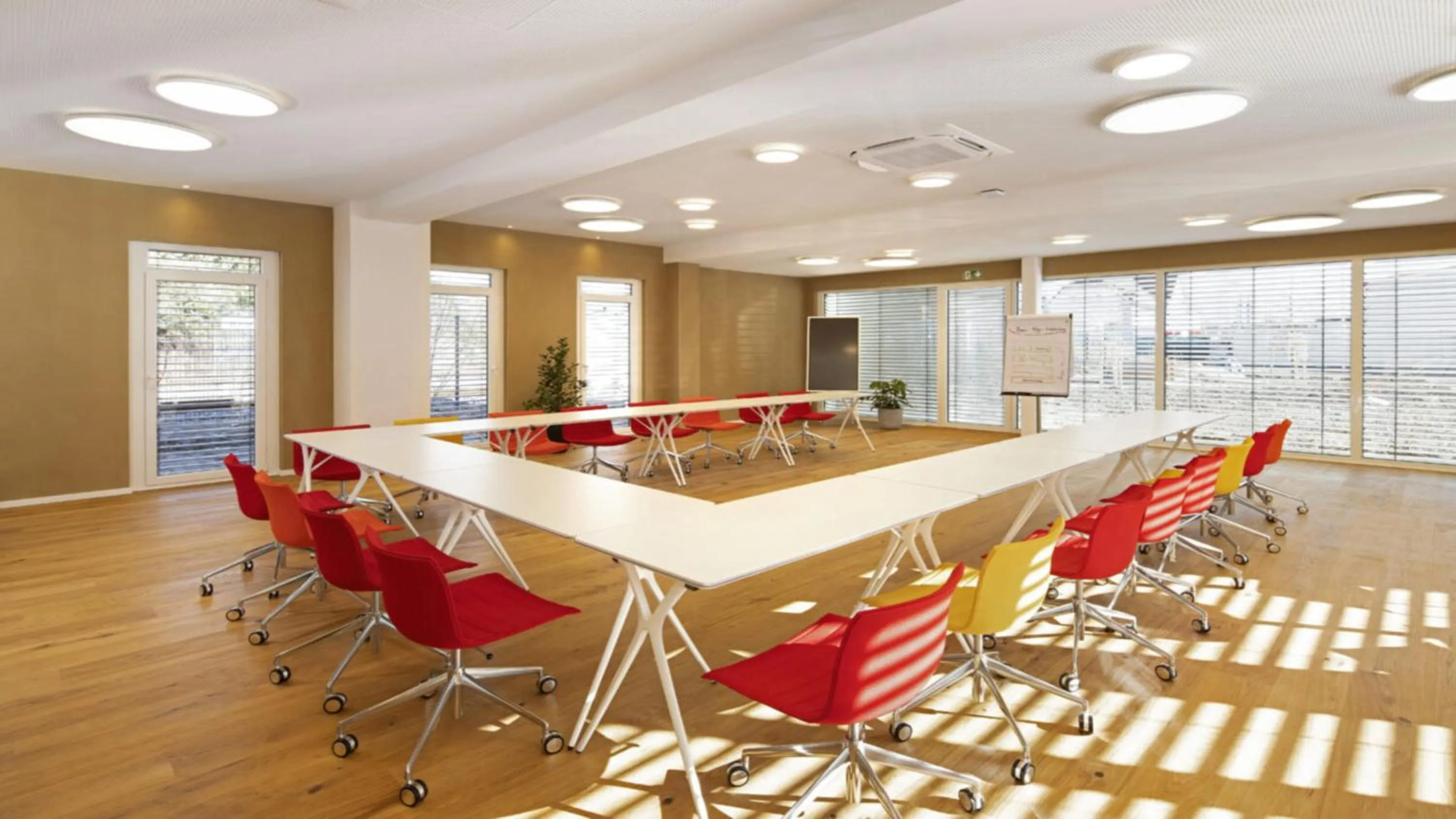 Area and facilities in Holiday Inn Express - Remscheid