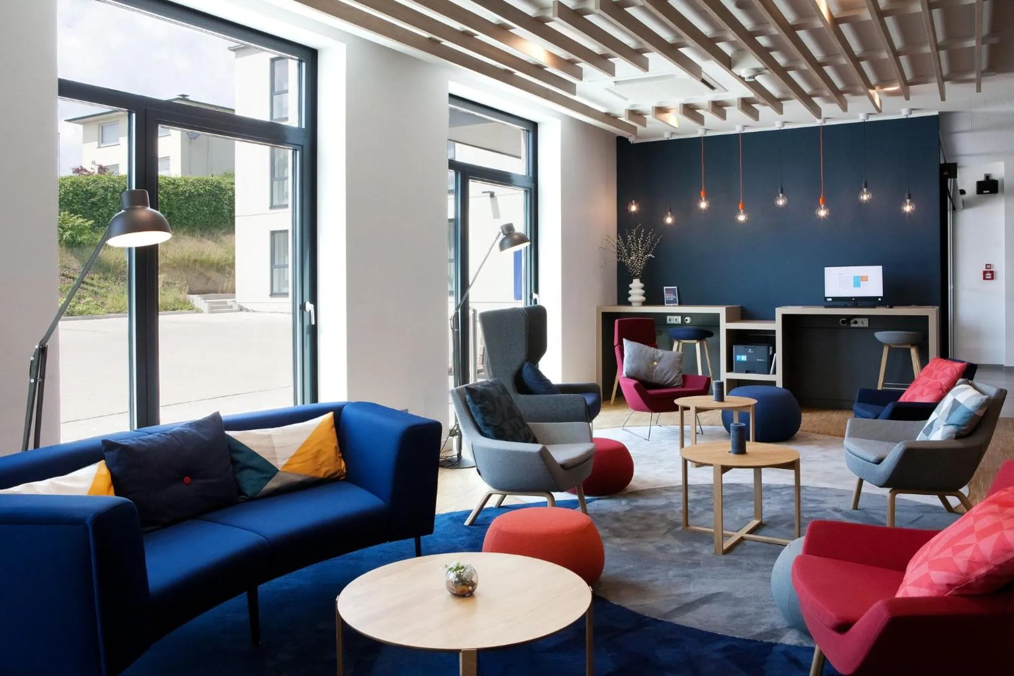 Property building in Holiday Inn Express - Remscheid