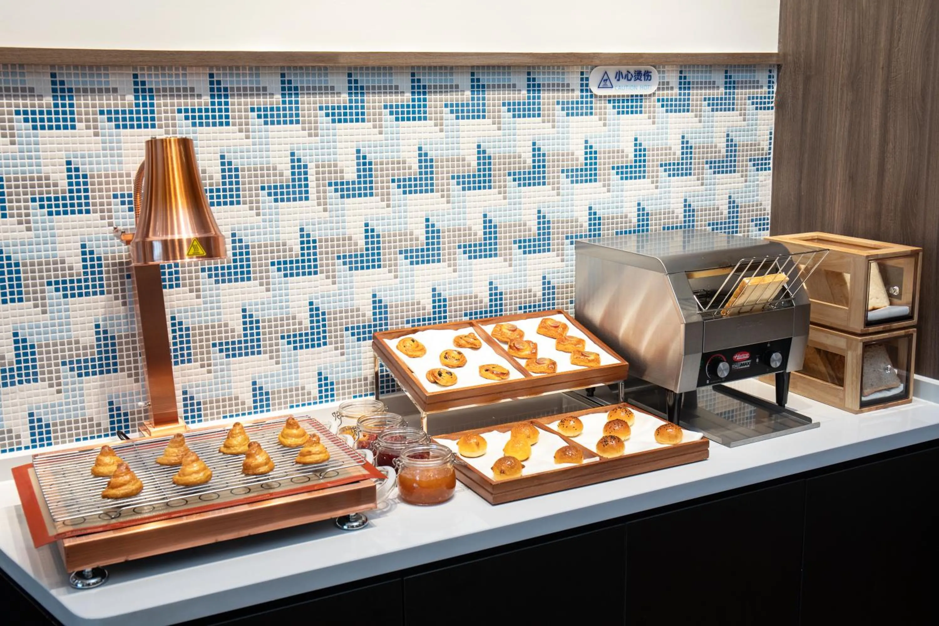 Breakfast in Holiday Inn Express Guiyang Qingyan by IHG