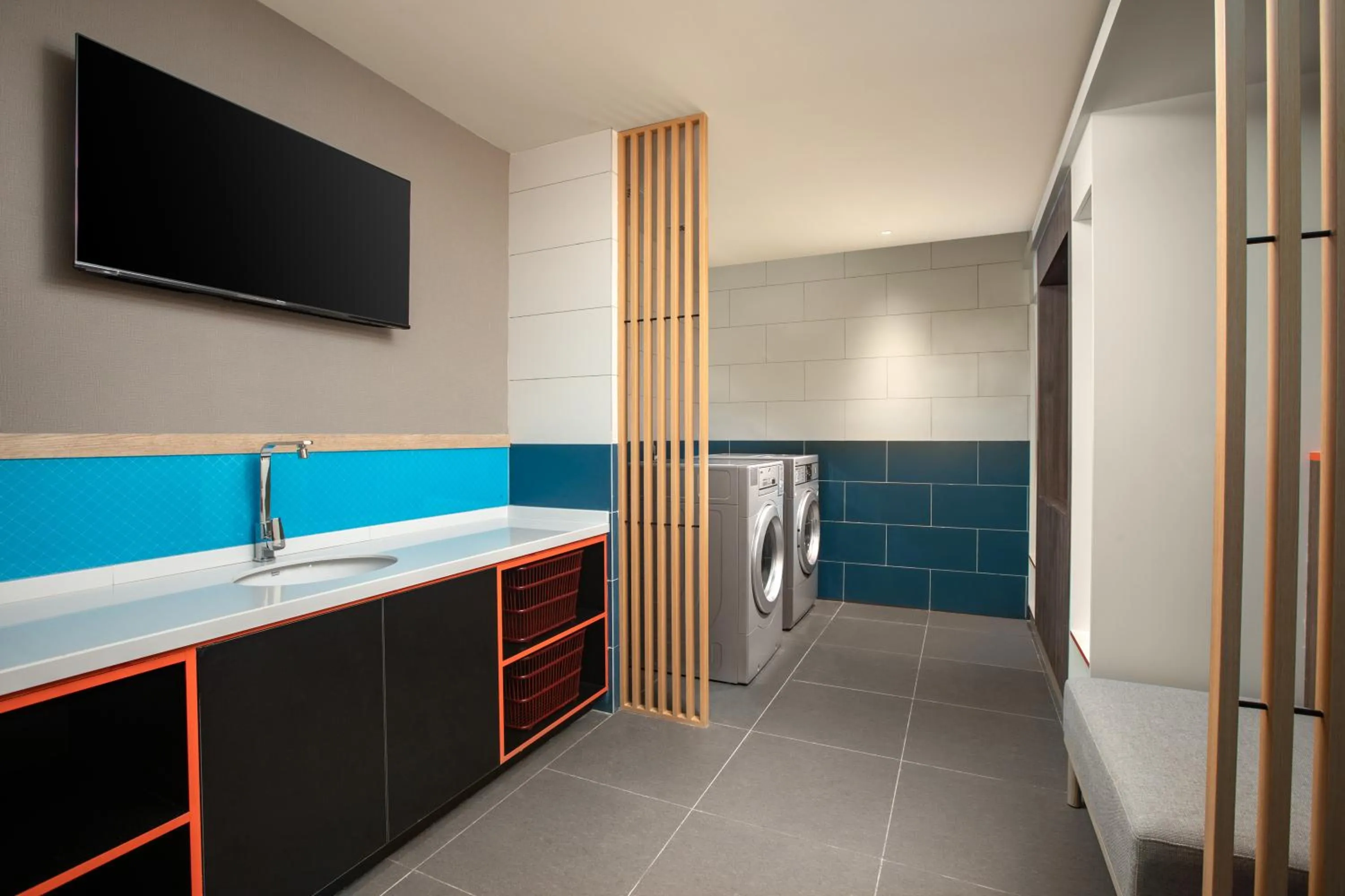 laundry in Holiday Inn Express Guiyang Qingyan by IHG