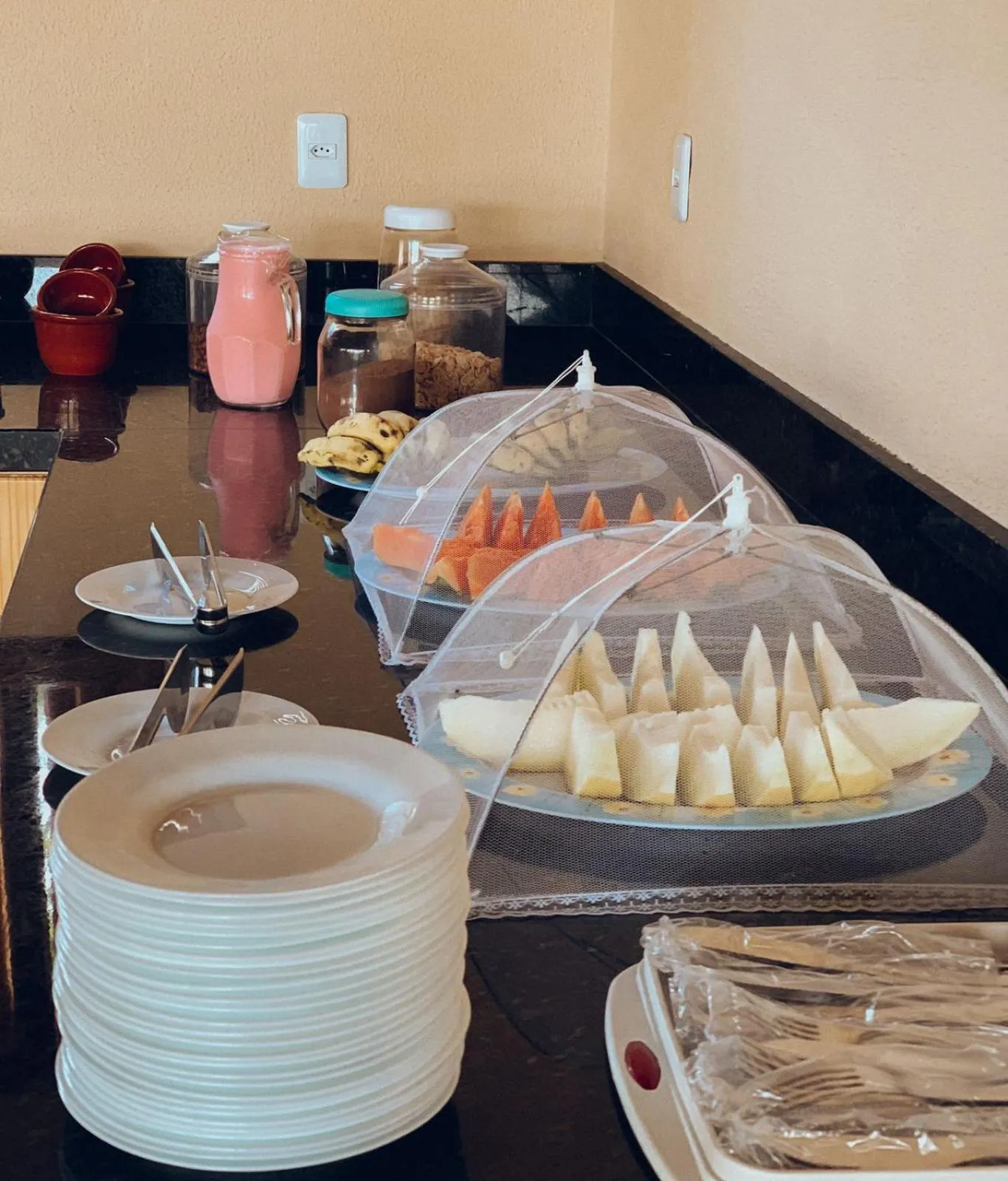 Food and drinks in POUSADA OBAH VILLAGE