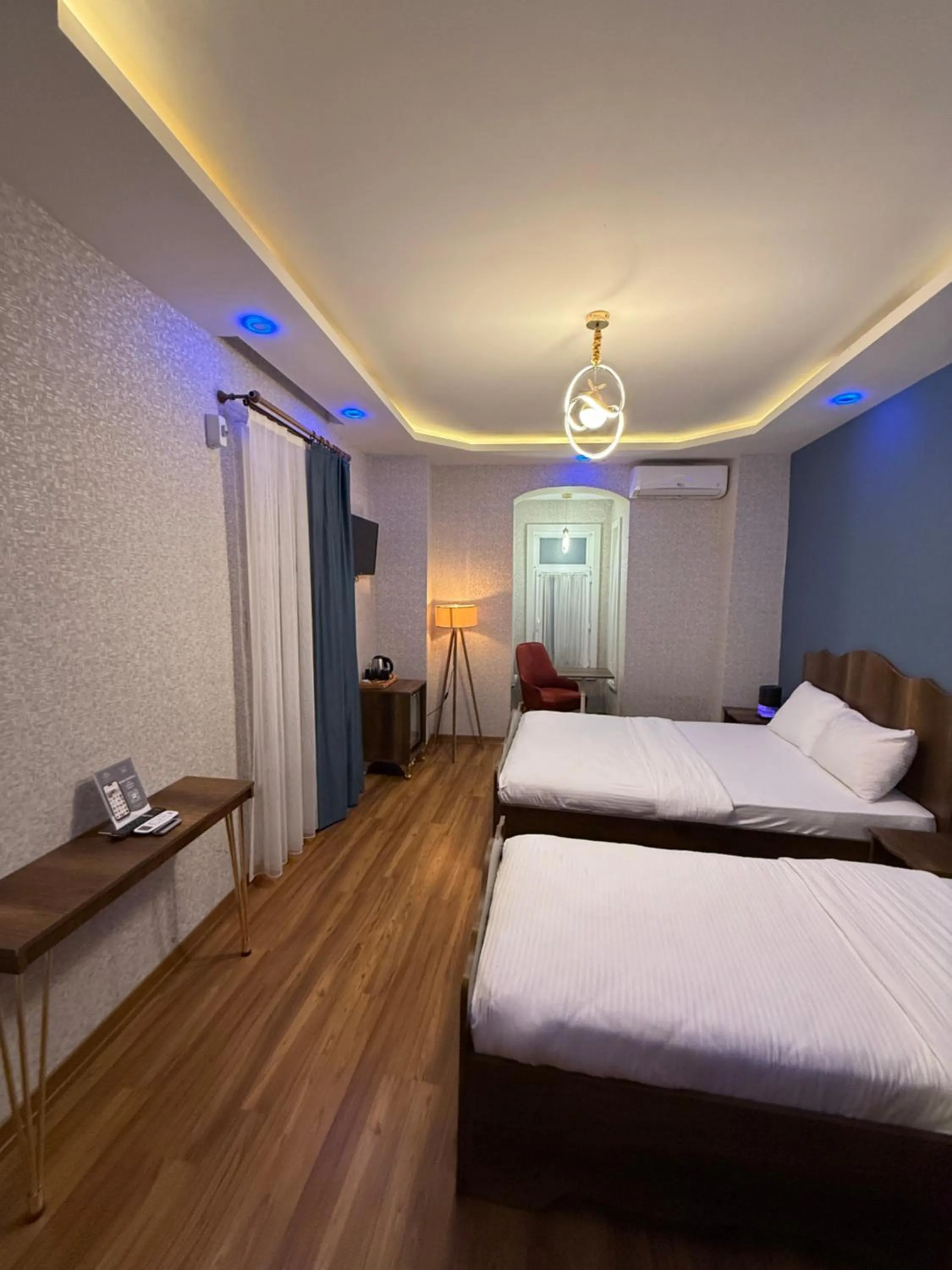 Bed in Aras Boutique Hotel & Suites