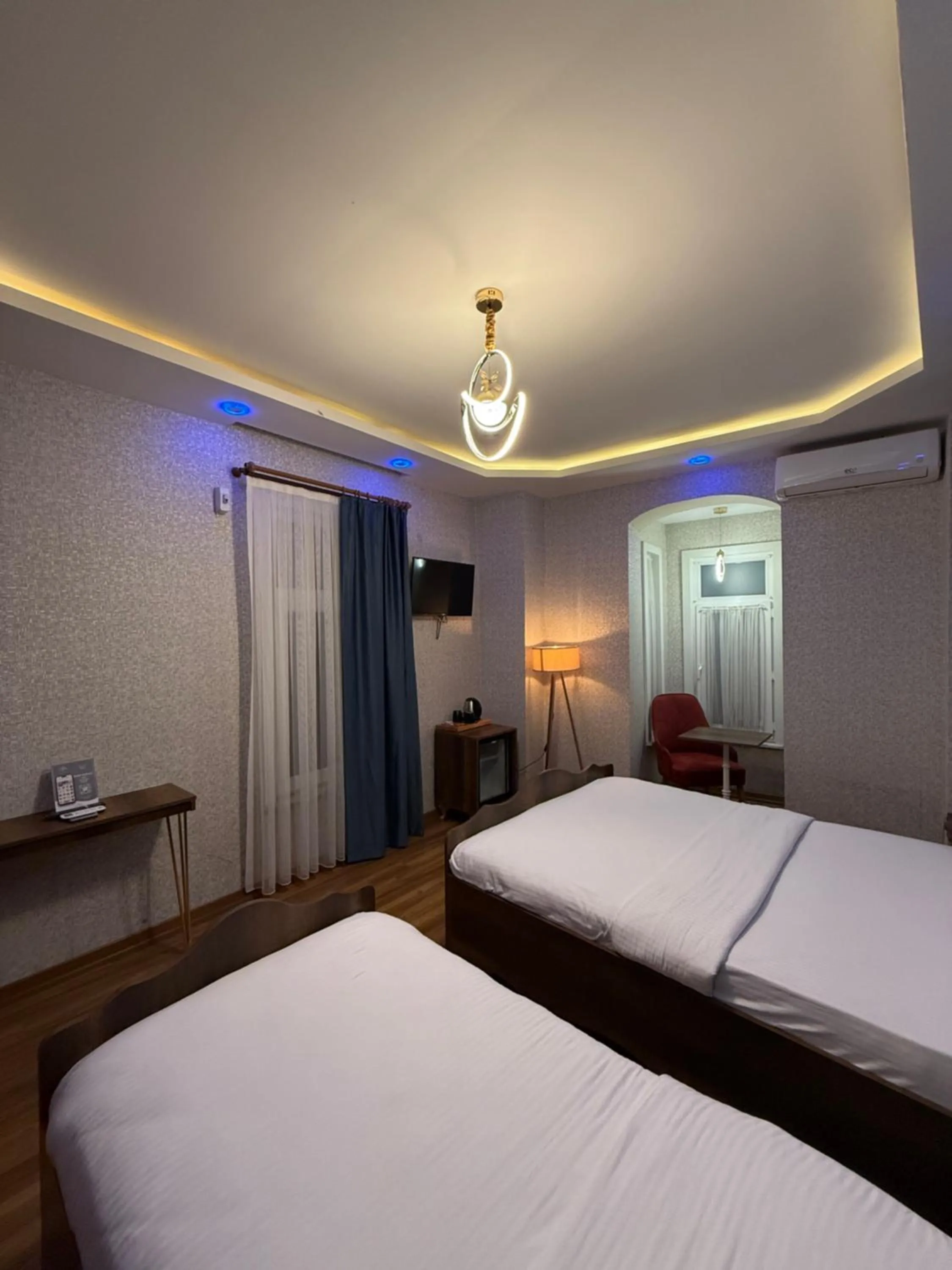 Bed in Aras Boutique Hotel & Suites