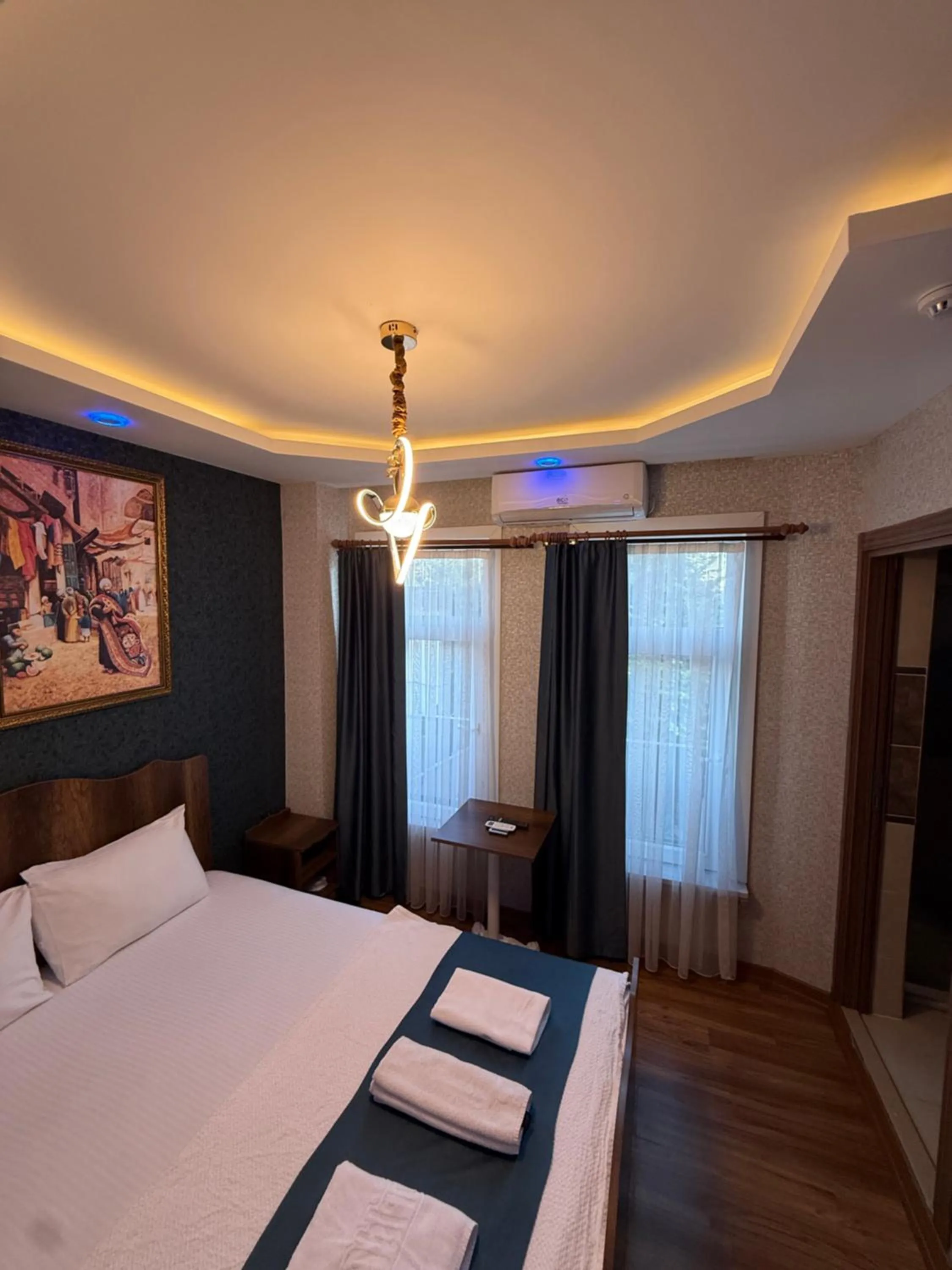 Bedroom, Bed in La Vien Hotel Old City