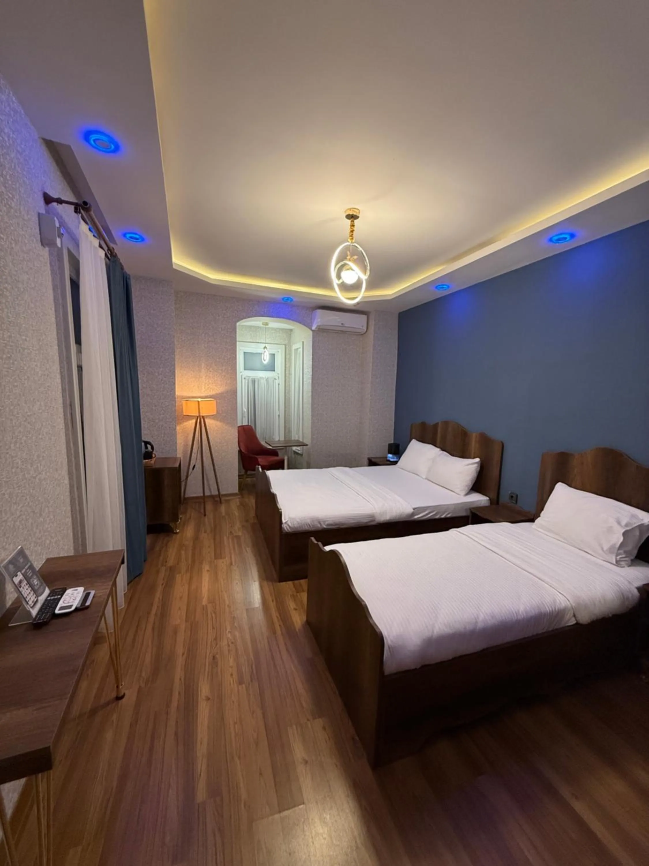 Bed in Aras Boutique Hotel & Suites