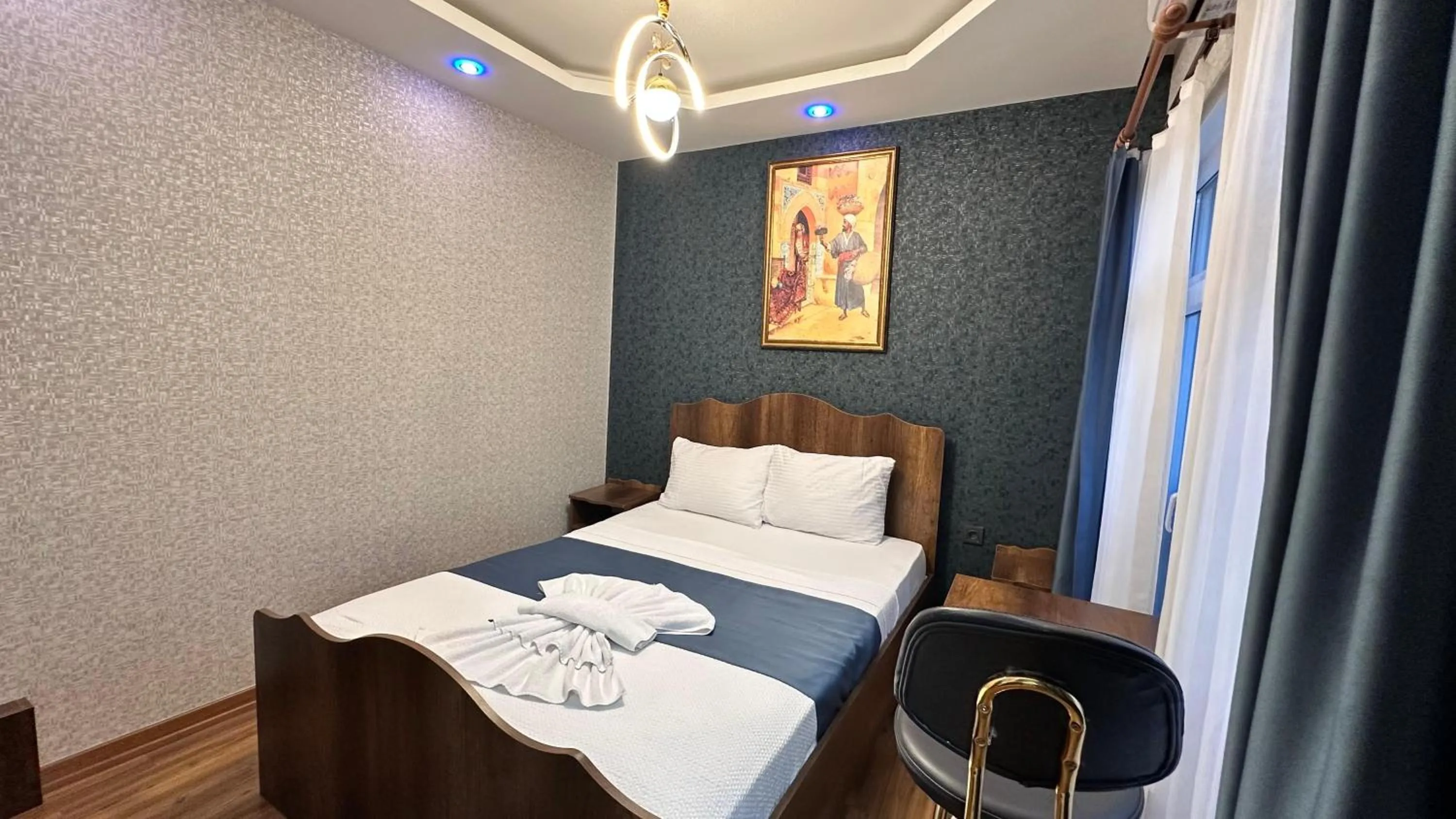 Bed in Aras Boutique Hotel & Suites