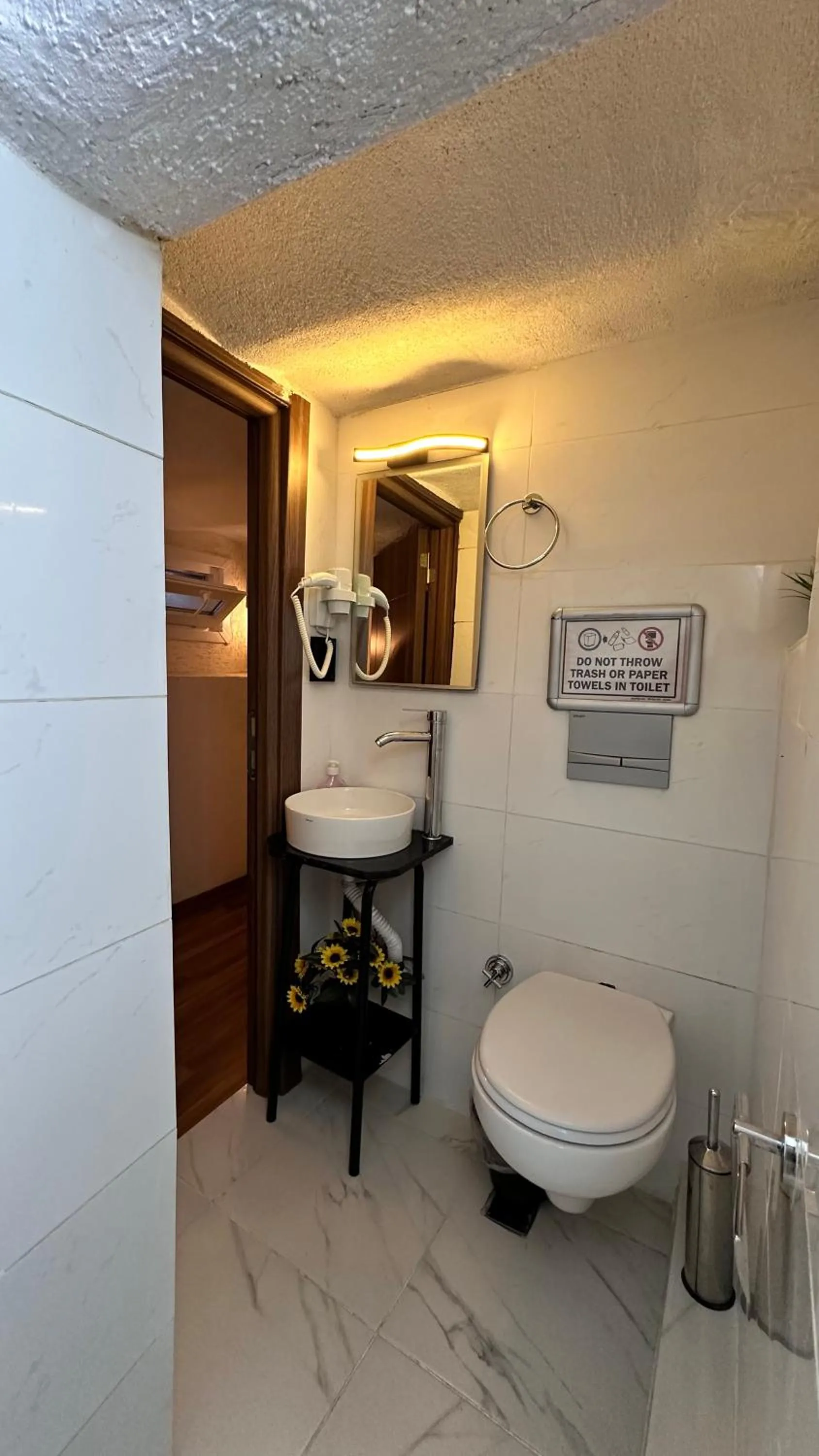 Toilet in Aras Boutique Hotel & Suites