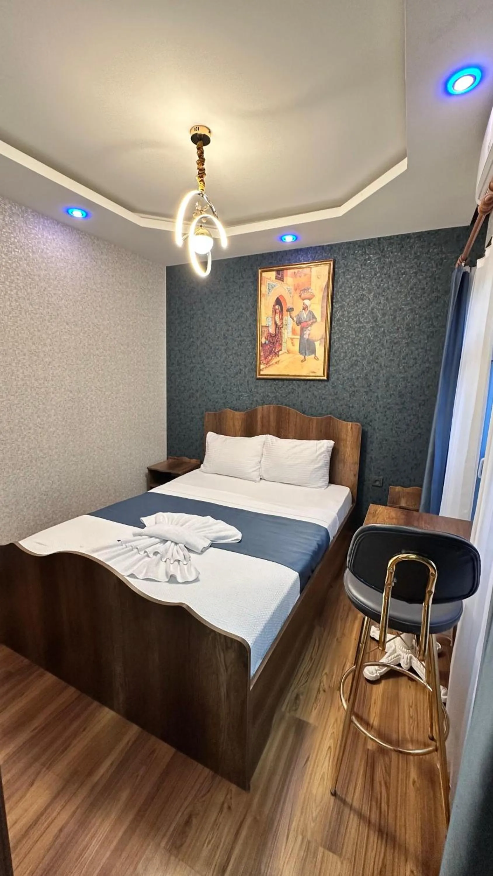 Bed in Aras Boutique Hotel & Suites