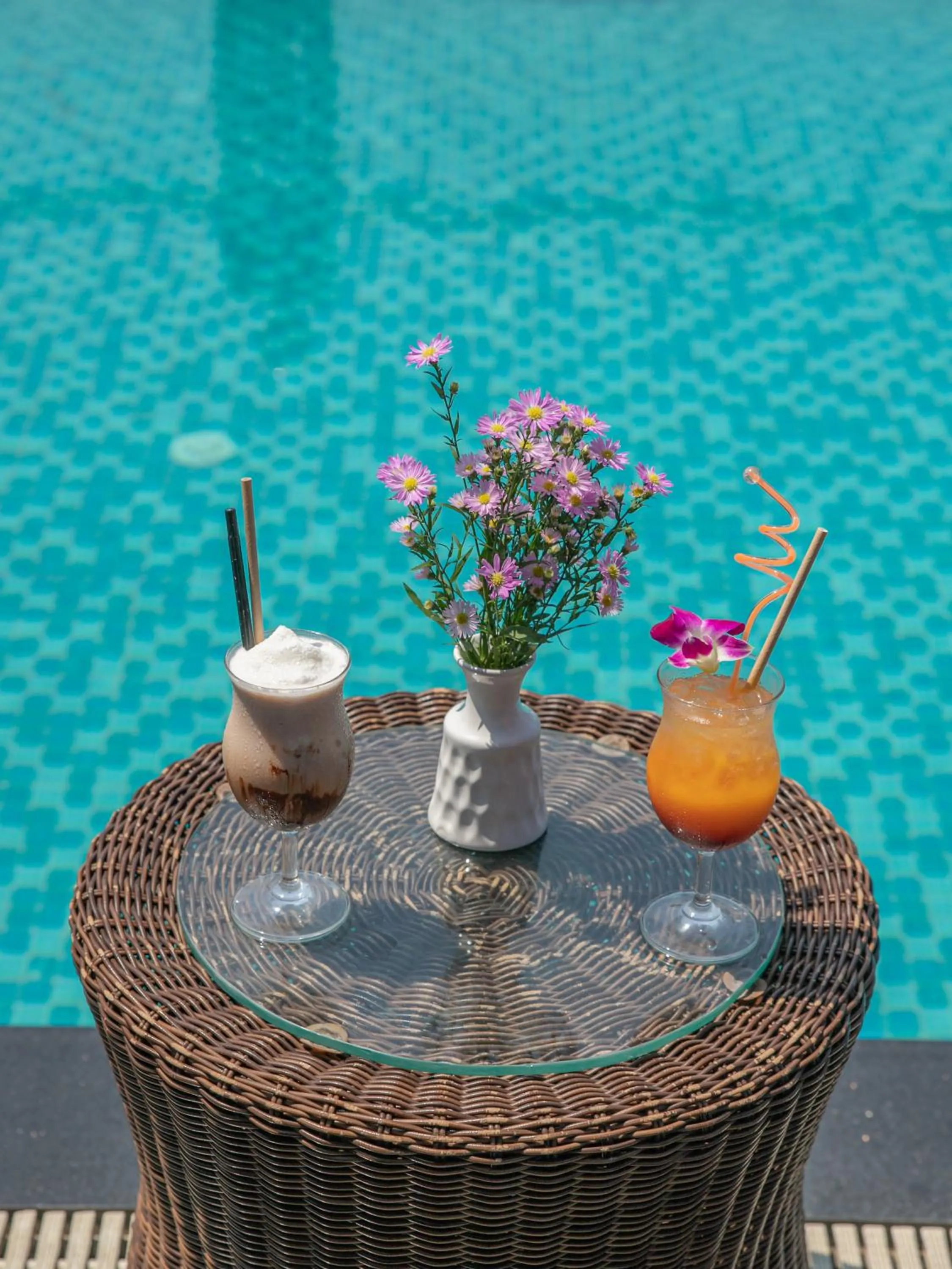 Food and drinks in The Sail Hotel - My Khe Beach