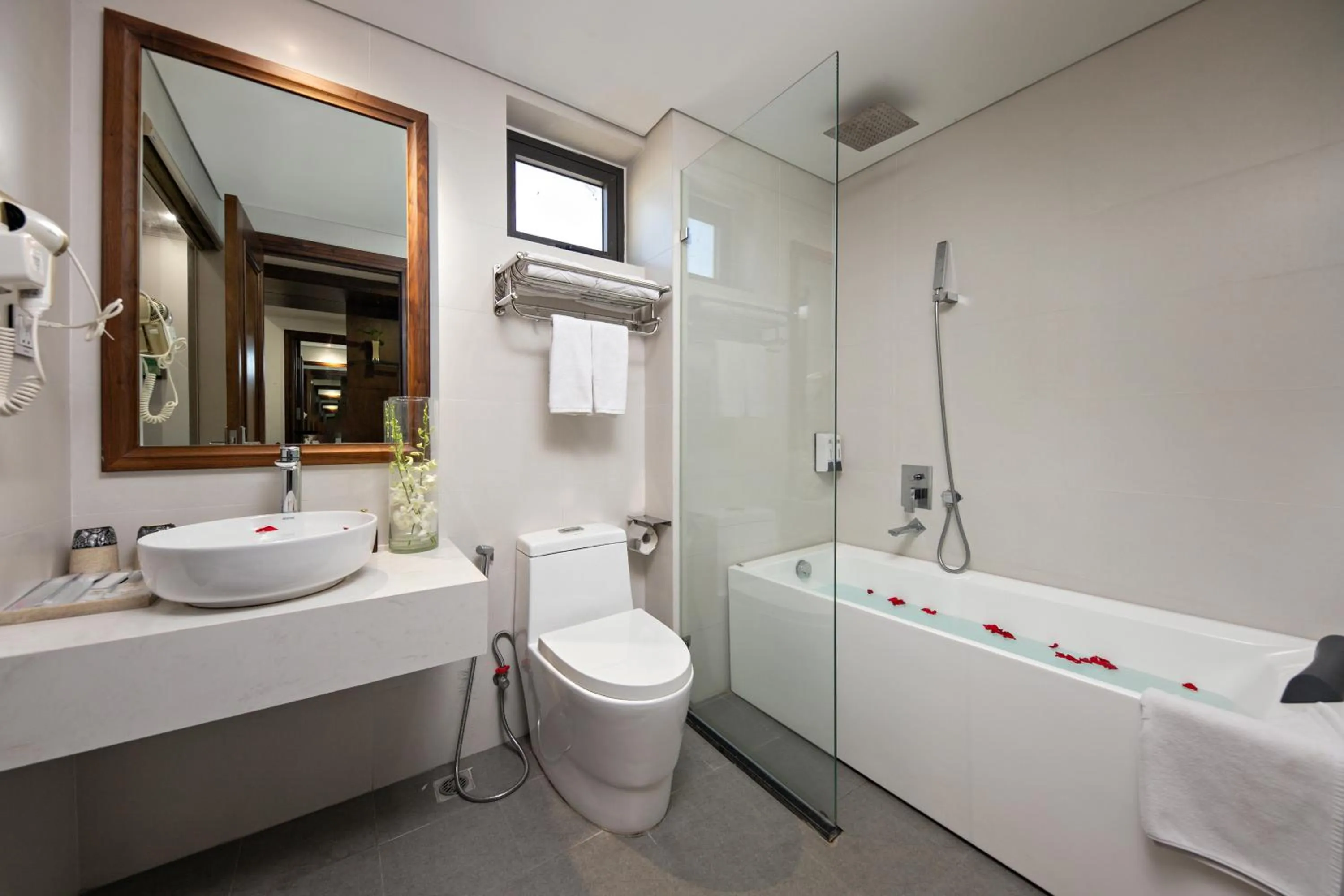 Bathroom in The Sail Hotel - My Khe Beach