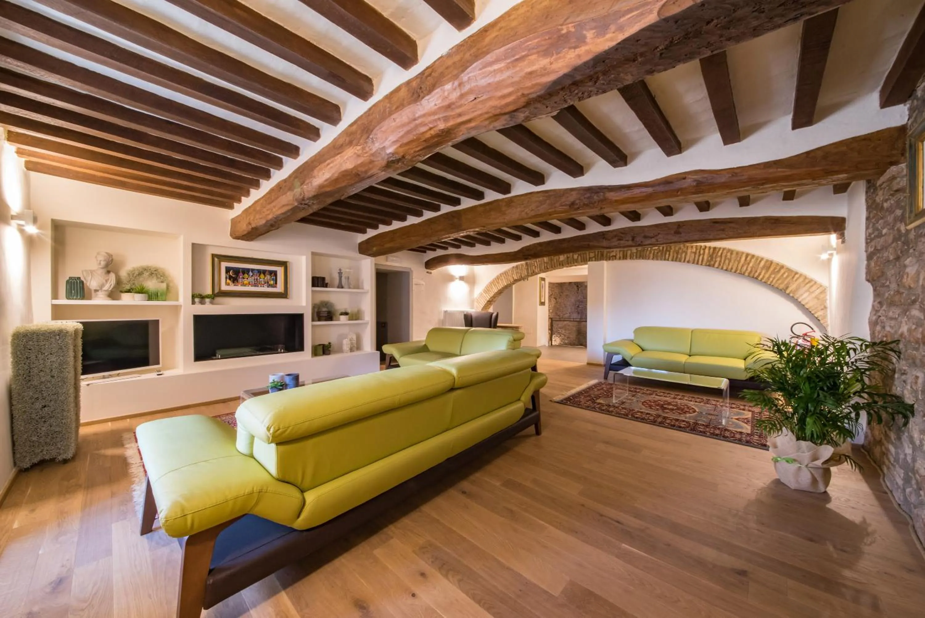 Communal lounge/ TV room in Hotel Il Palazzo