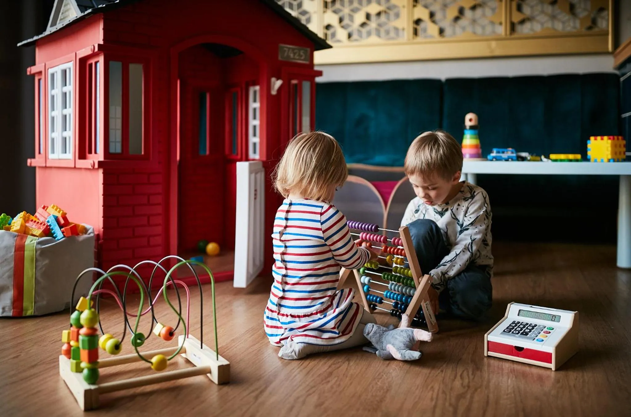 Restaurant/places to eat in Hotel Apis