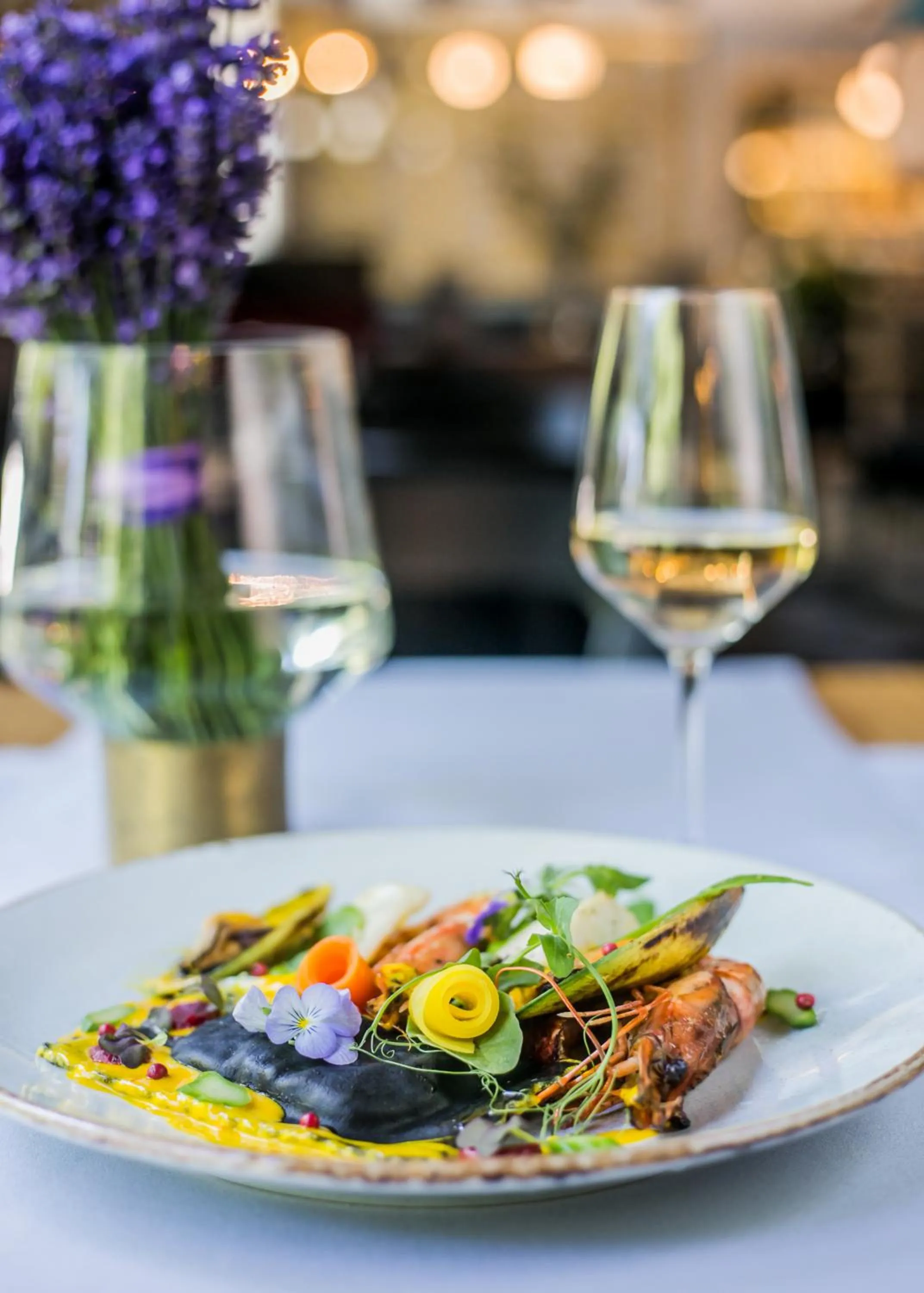 Food and drinks in Hotel Apis