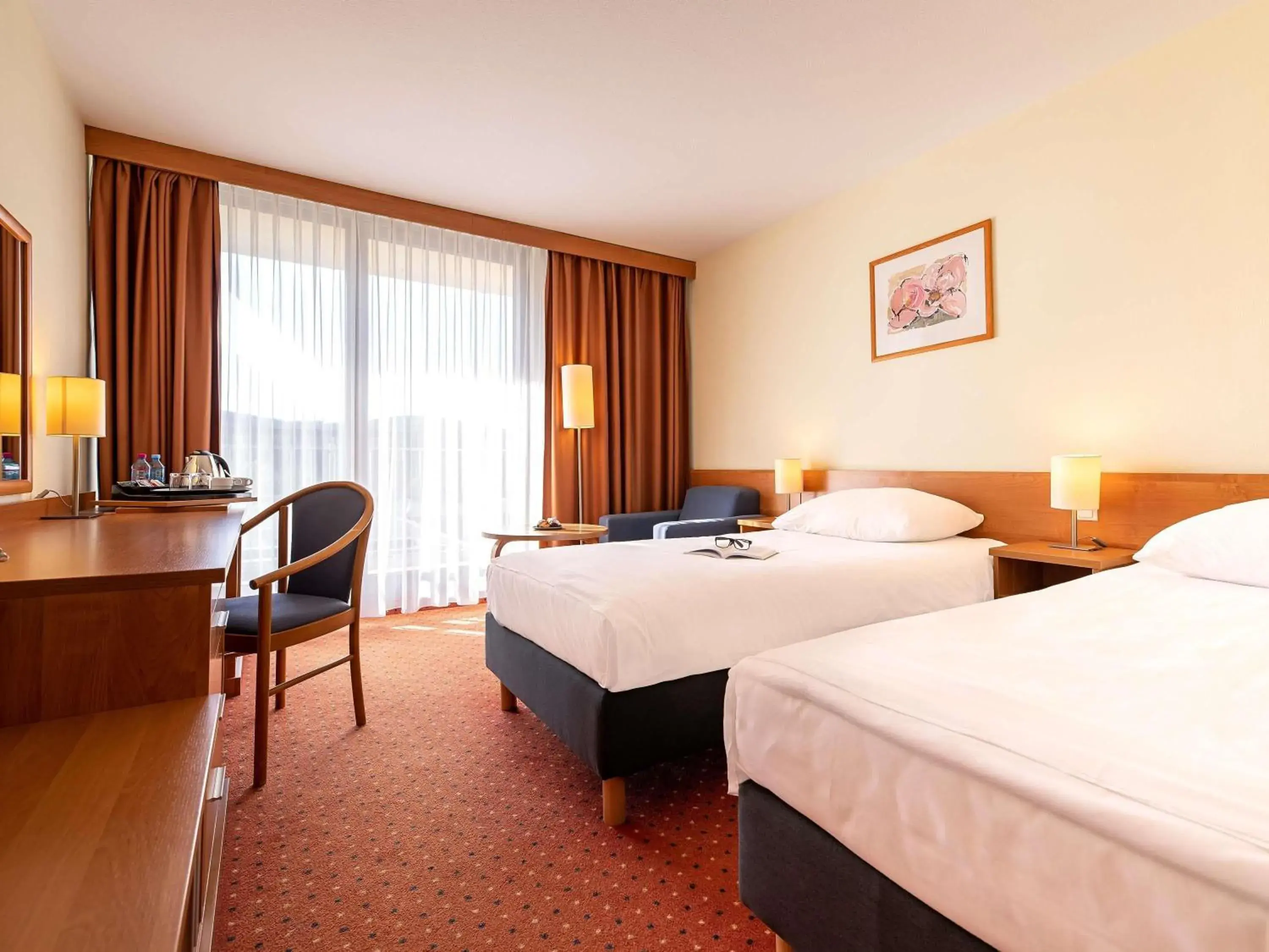 Standard Twin Room in Mercure Karpacz Skalny Standard Twin Room in Mercure Karpacz Skalny