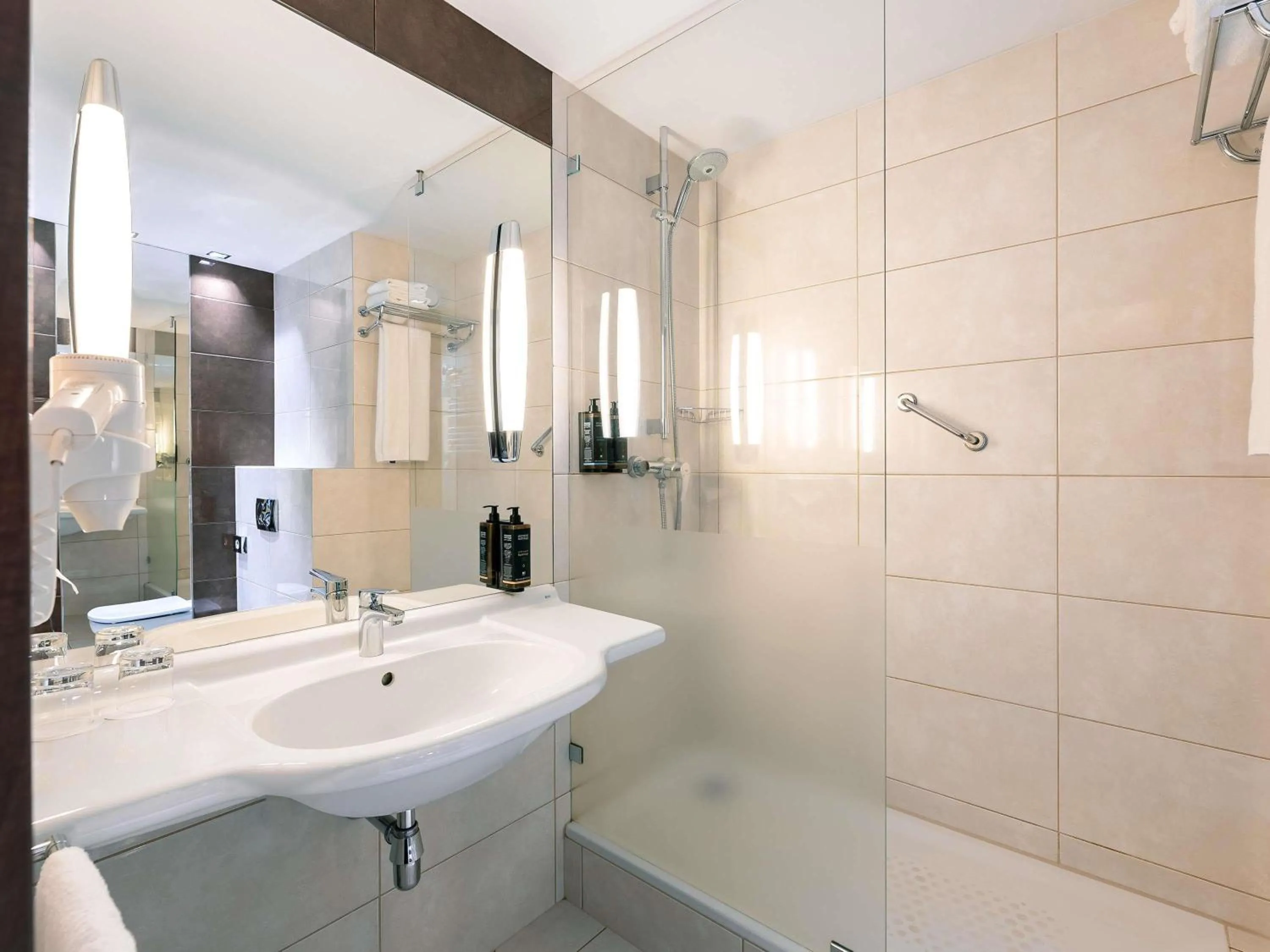 Bedroom in Mercure Karpacz Skalny