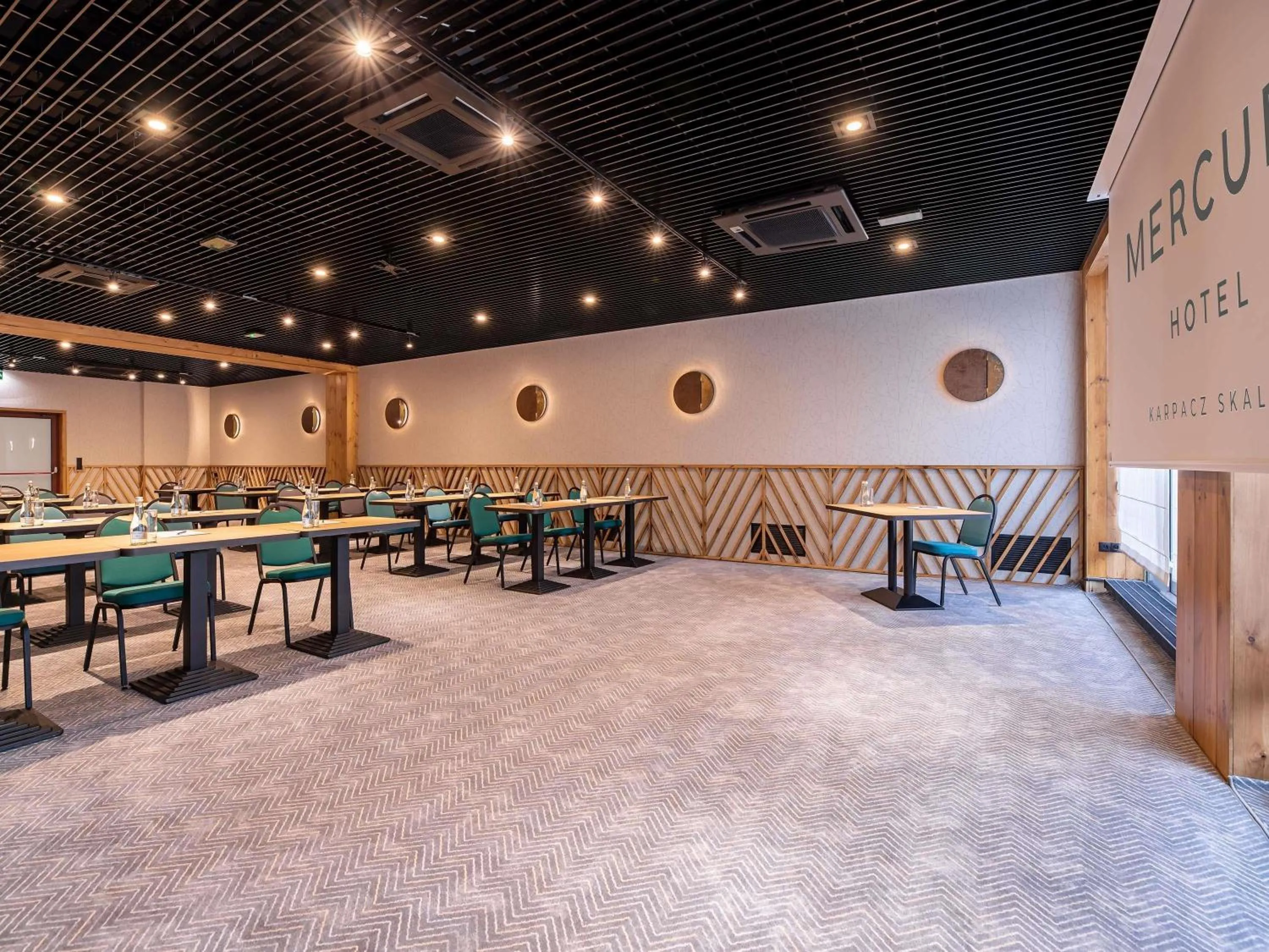 Meeting/conference room in Mercure Karpacz Skalny