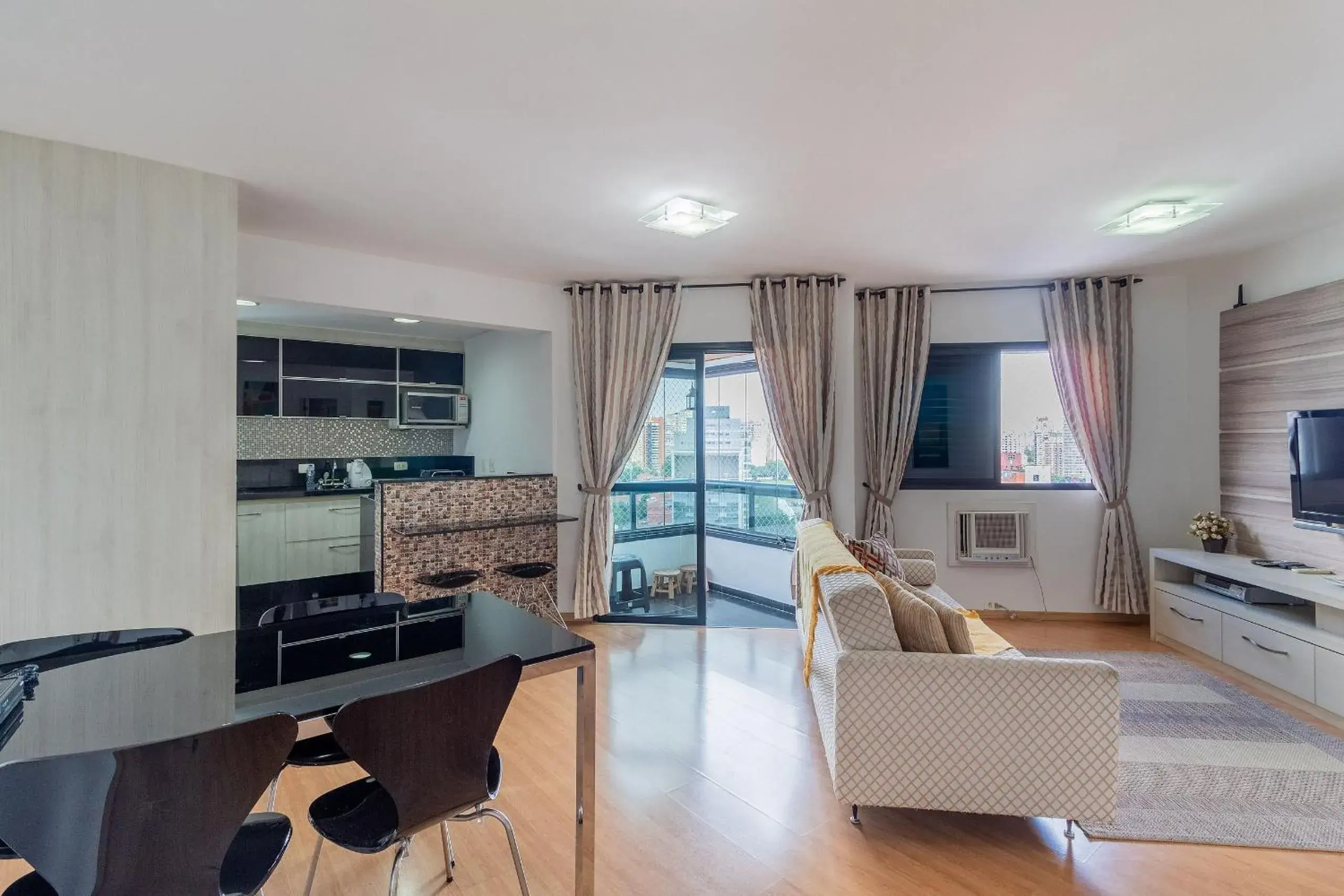 LFlats no The First Free Flex Residence Service LFlats no The First Free Flex Residence Service