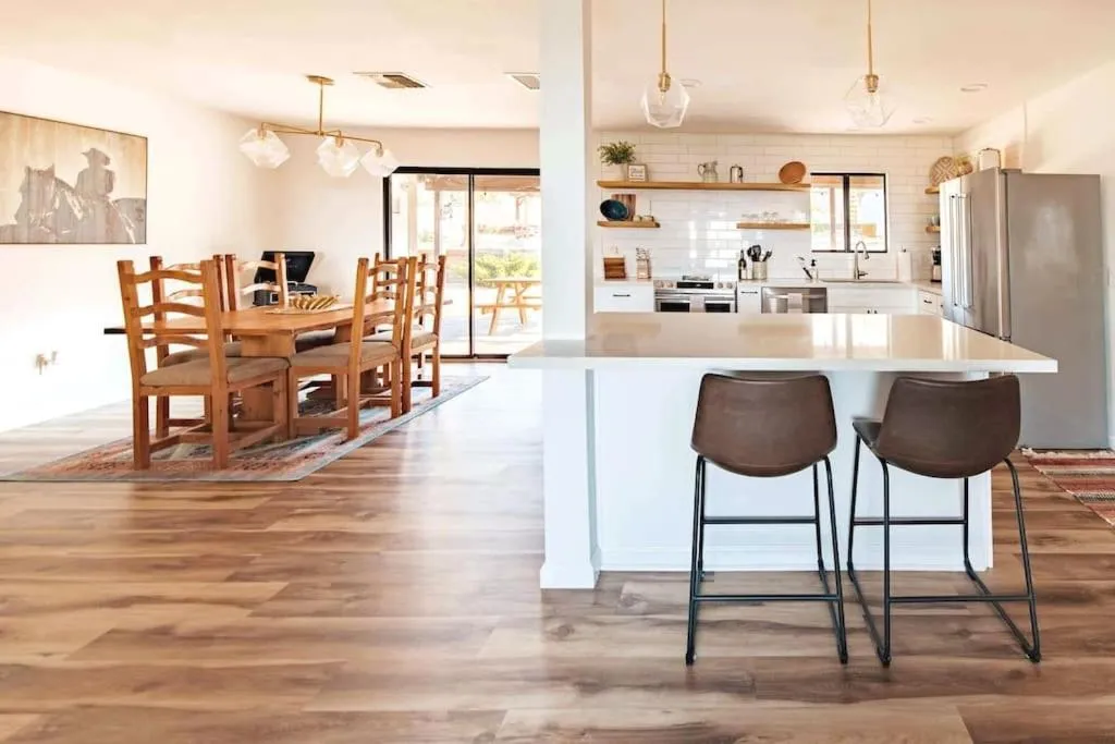 Cozy Rustic Home minutes to Joshua Tree Nat'l Park