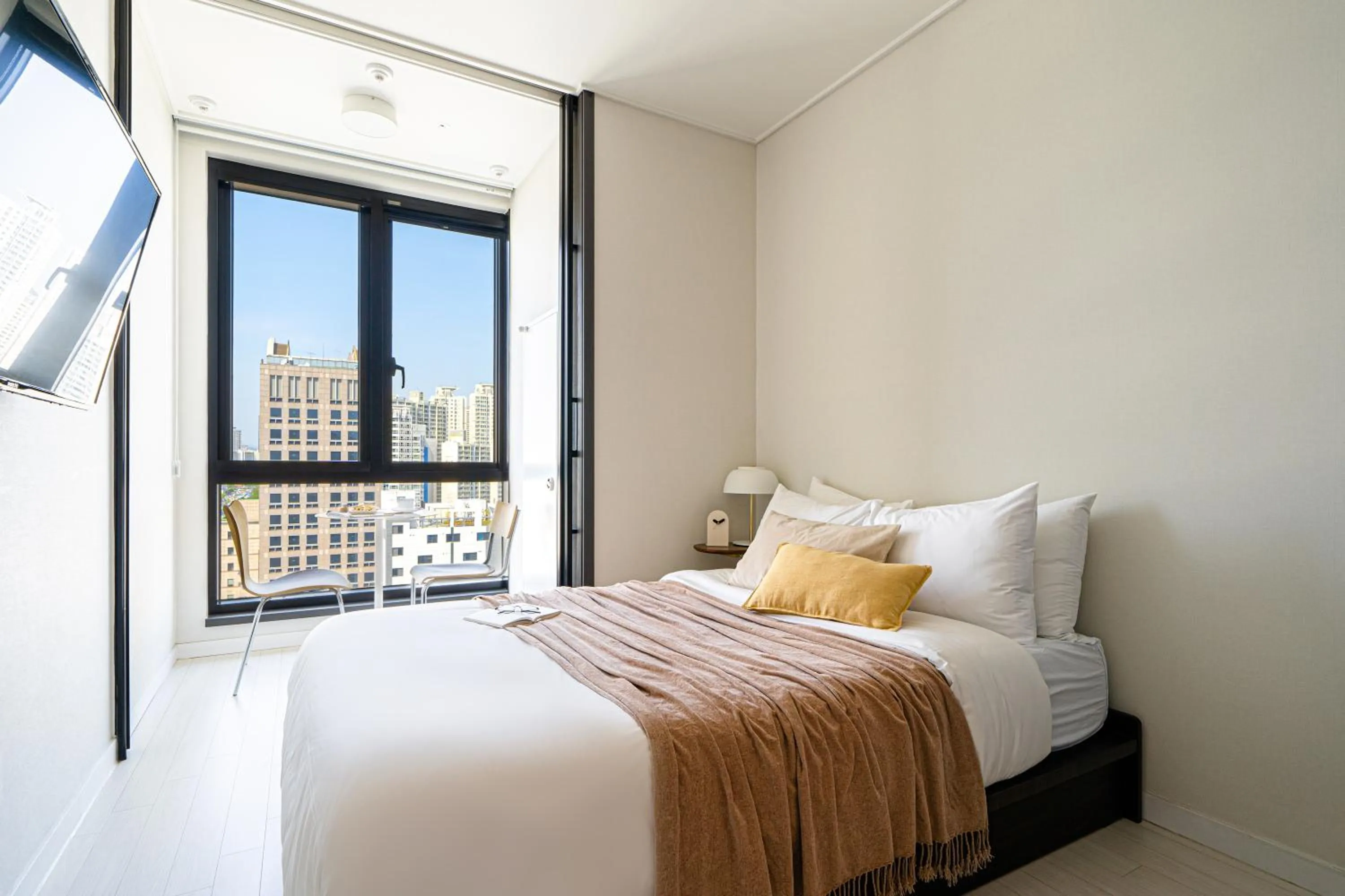 Bed in Urbanstay Seomyeon