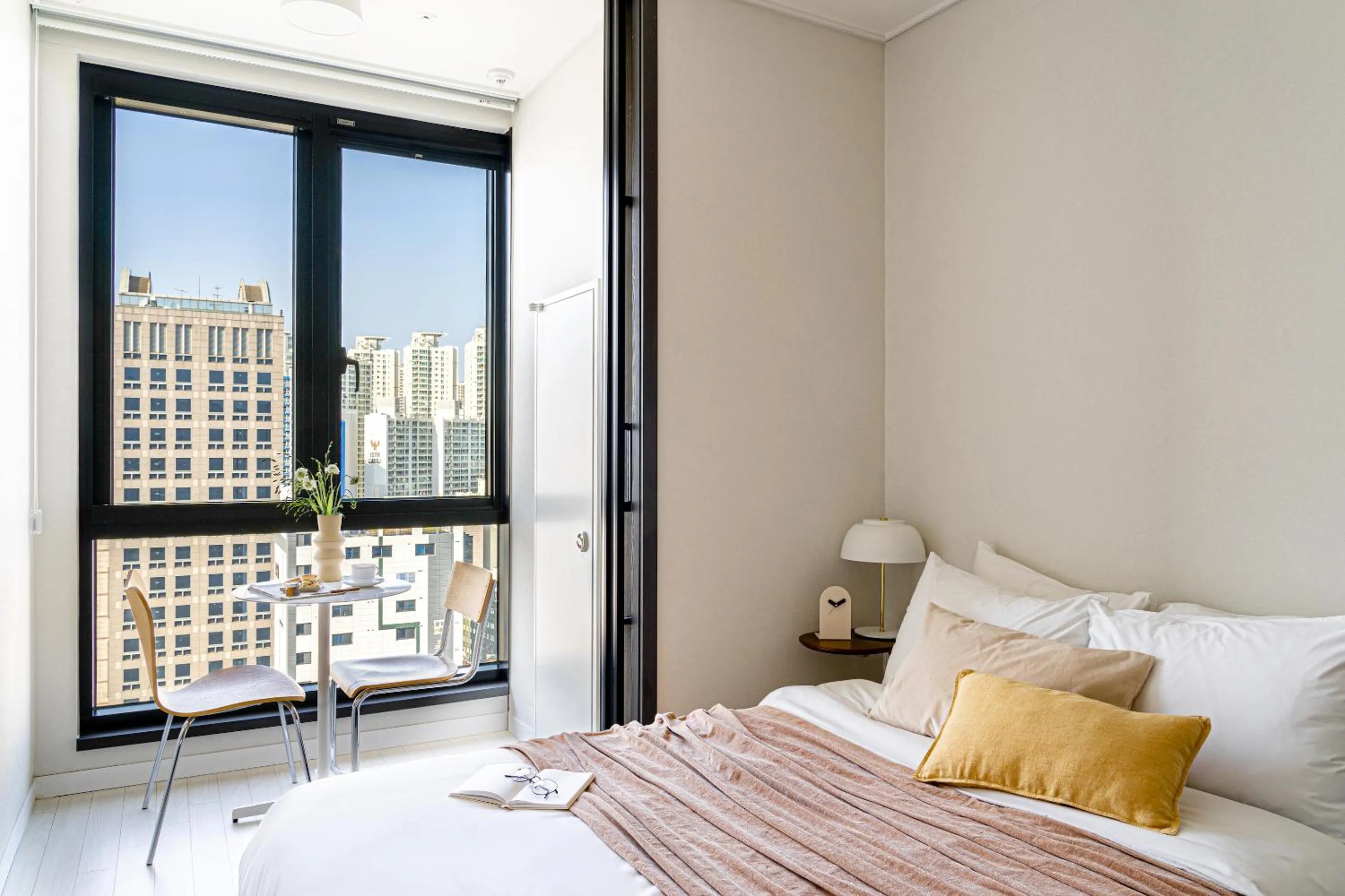 Bed in Urbanstay Seomyeon