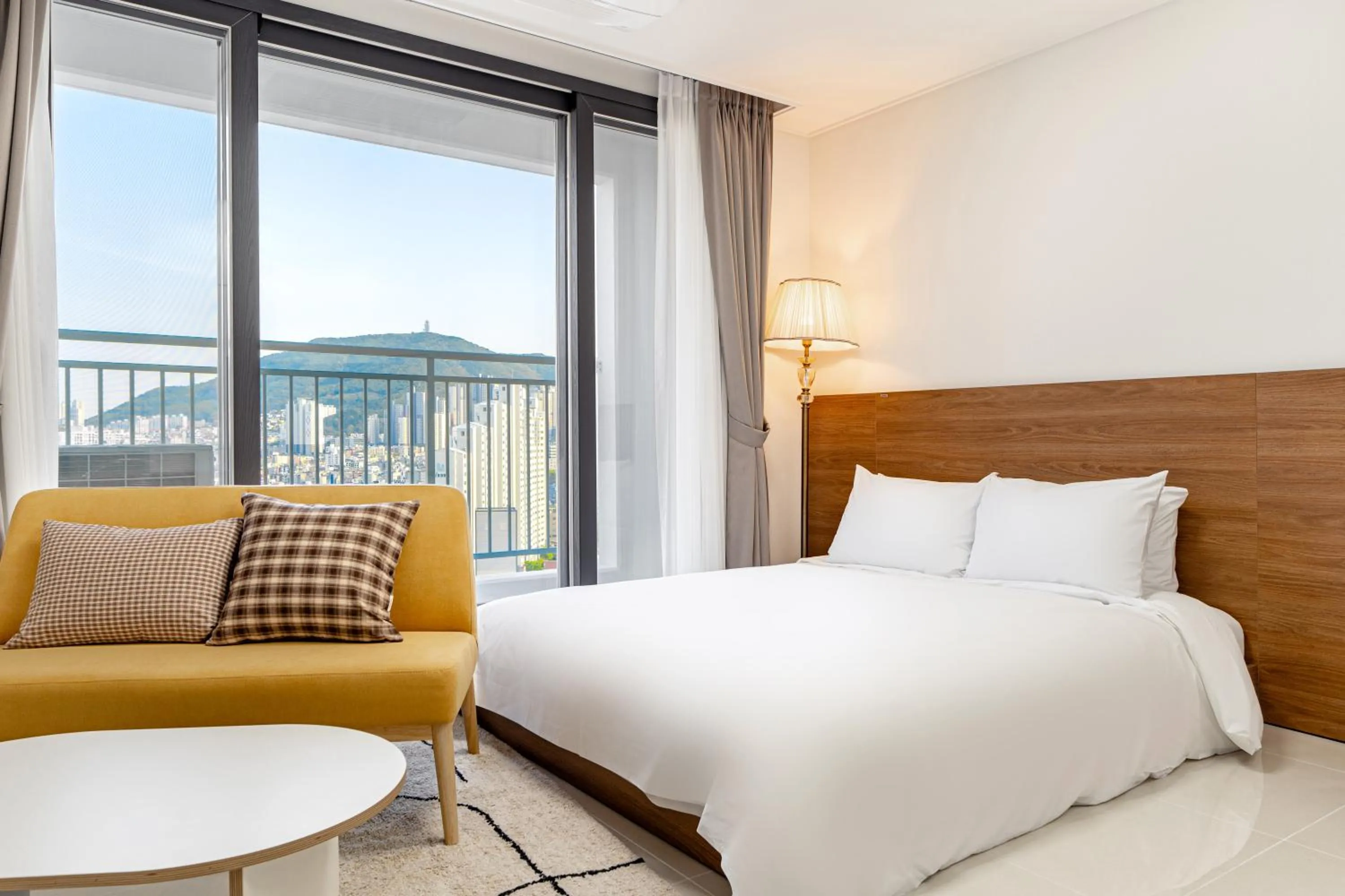 Bed in Urbanstay Busan Cityhall