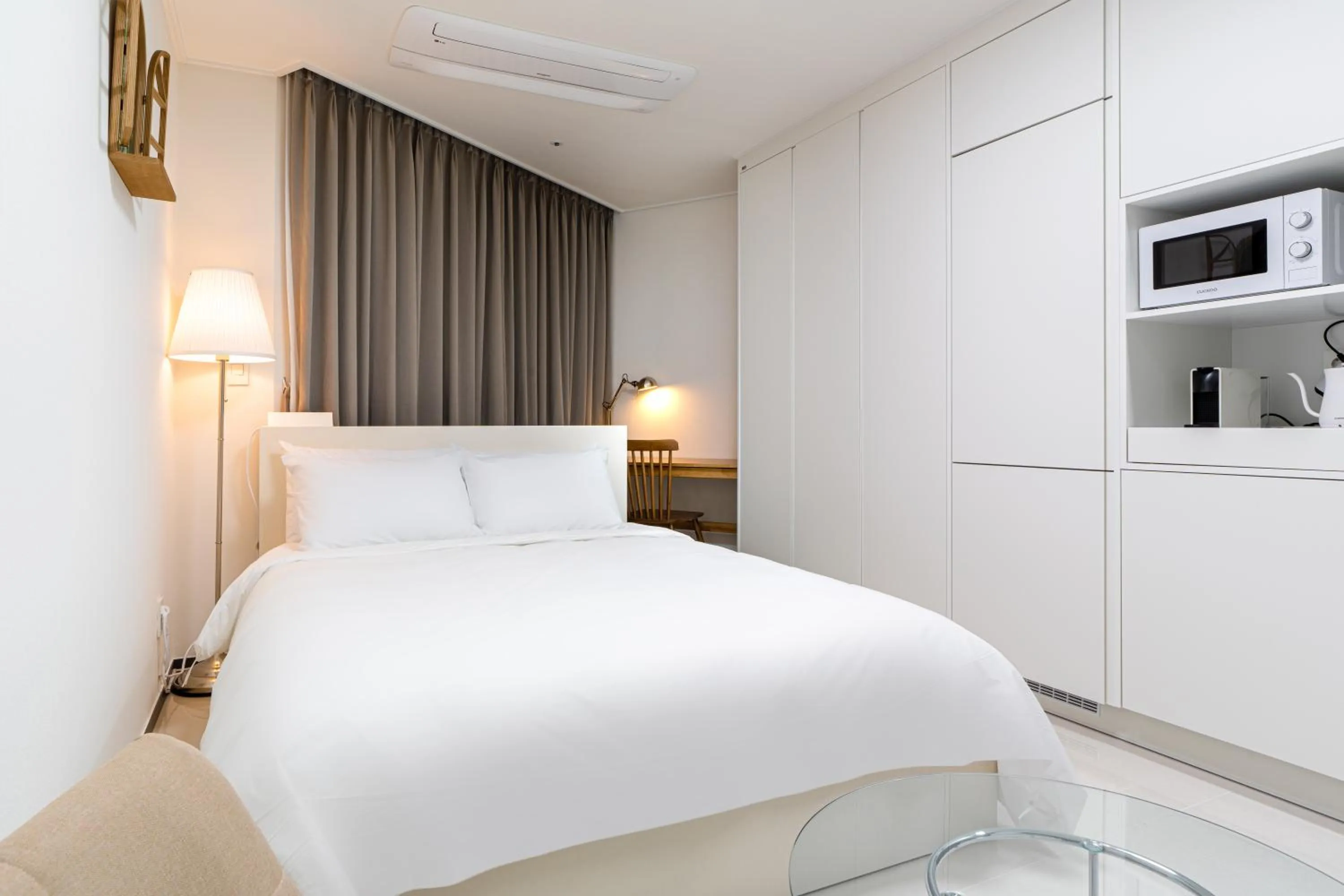 Bed in Urbanstay Busan Cityhall