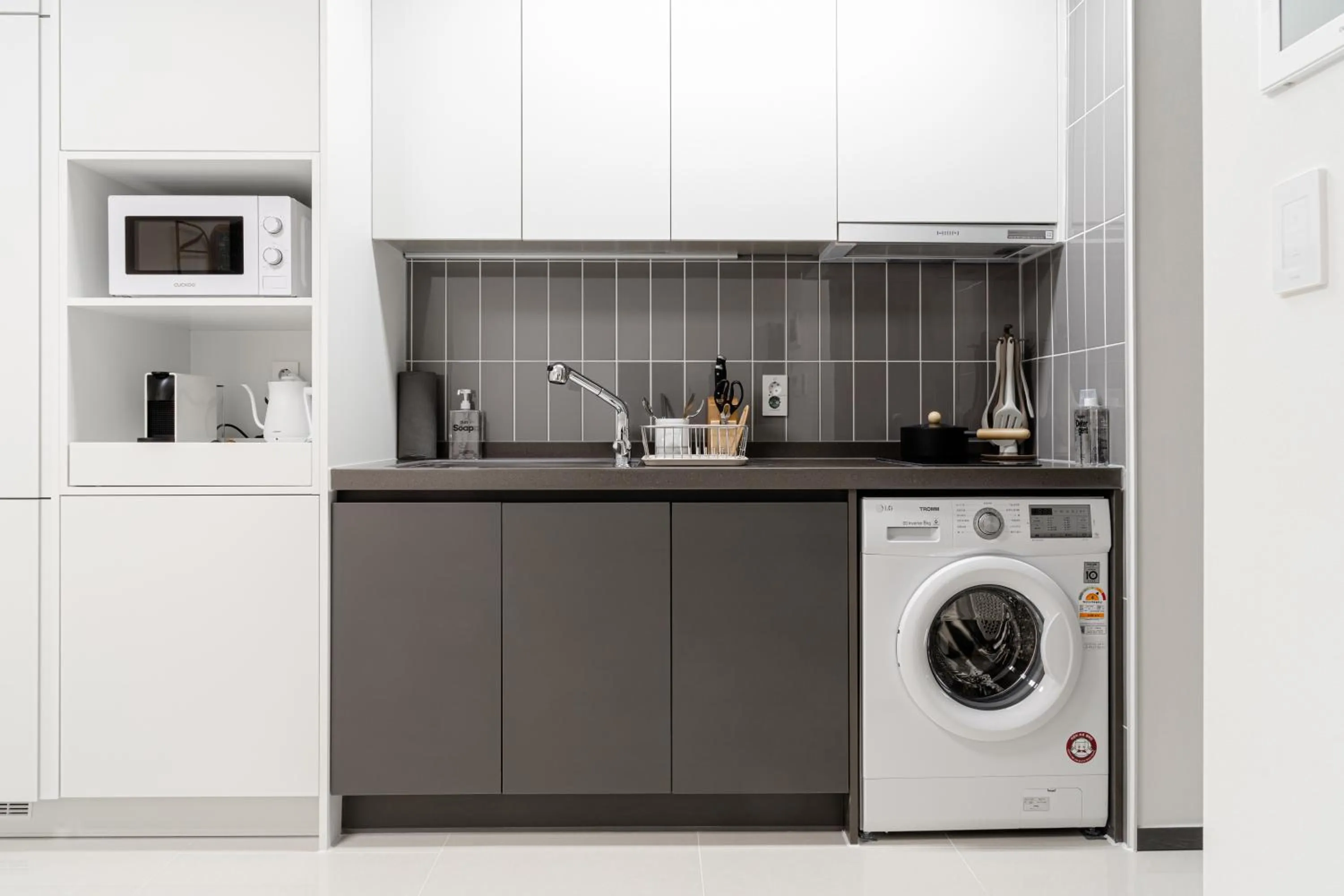 Coffee/tea facilities in Urbanstay Busan Cityhall