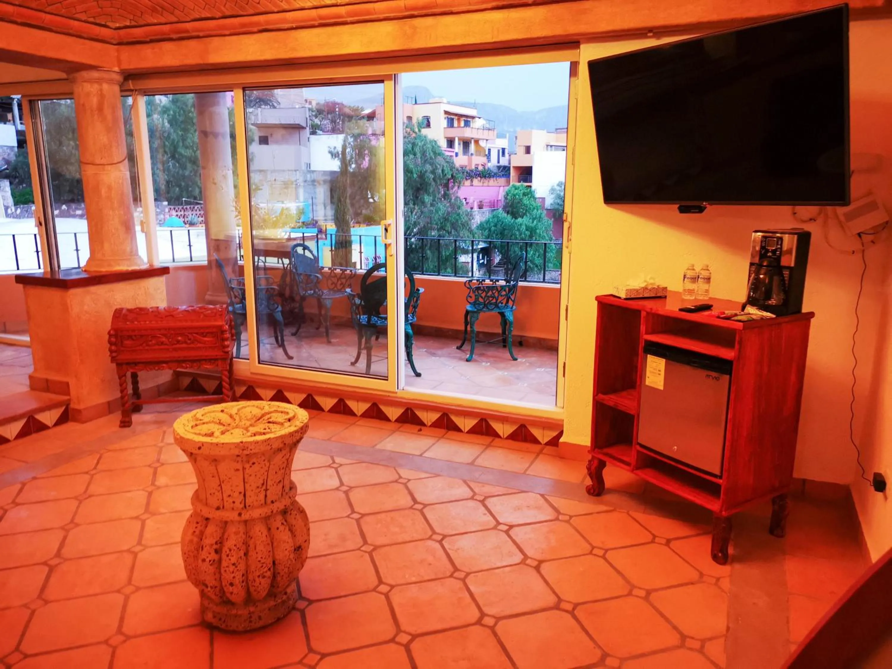 TV and multimedia in Hotel Chocolate Tradicional