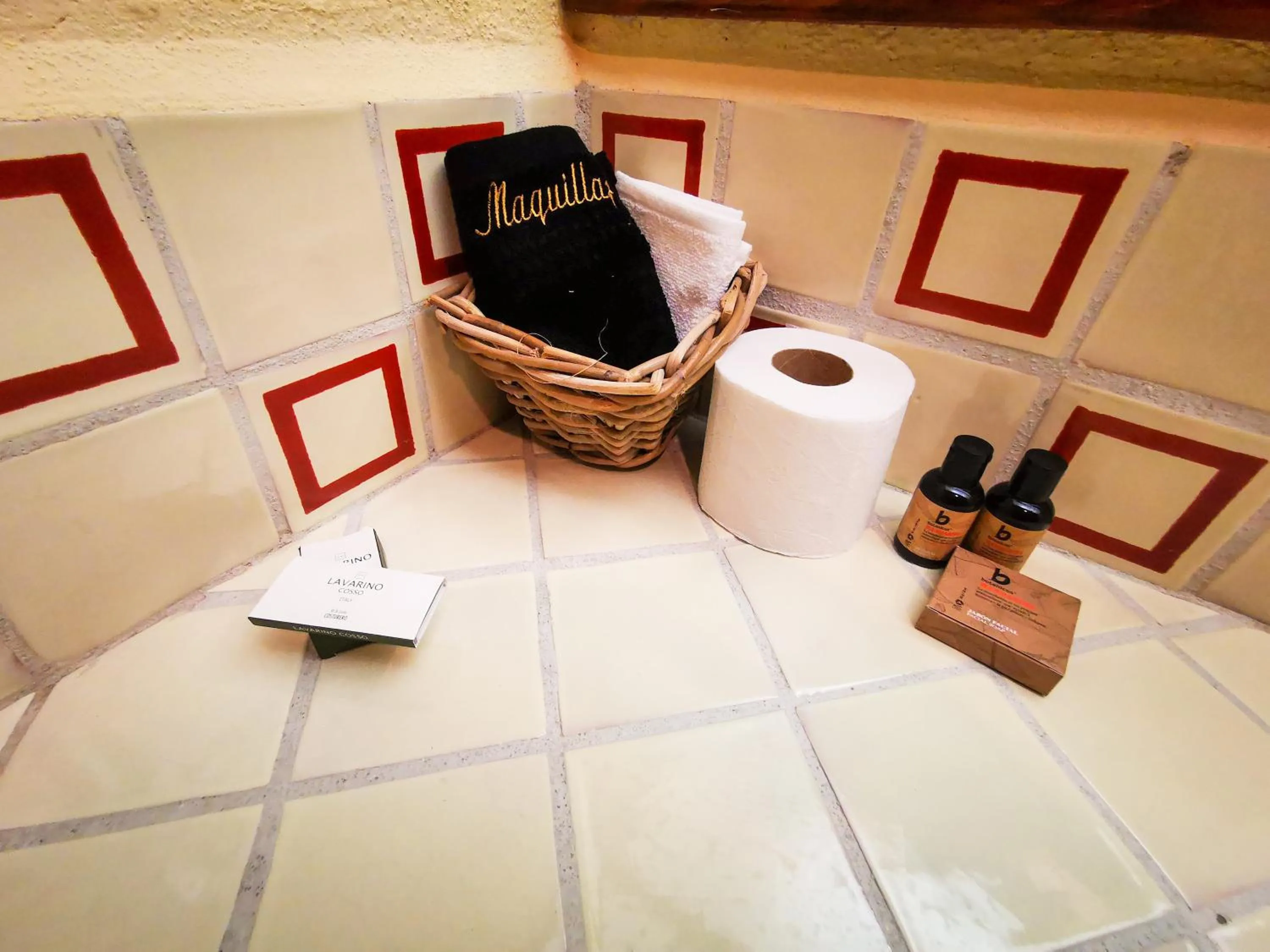 Bathroom in Hotel Chocolate Tradicional