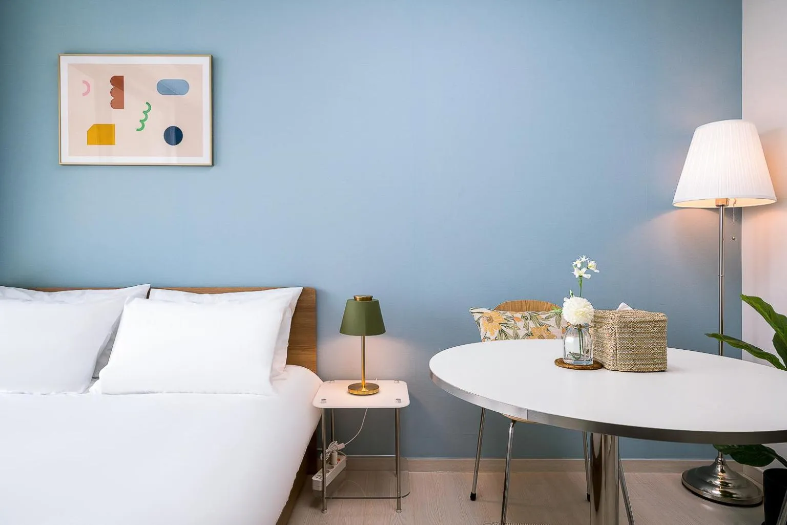 Photo of the whole room, Bed in Urbanstay Songdo Moonlight Park