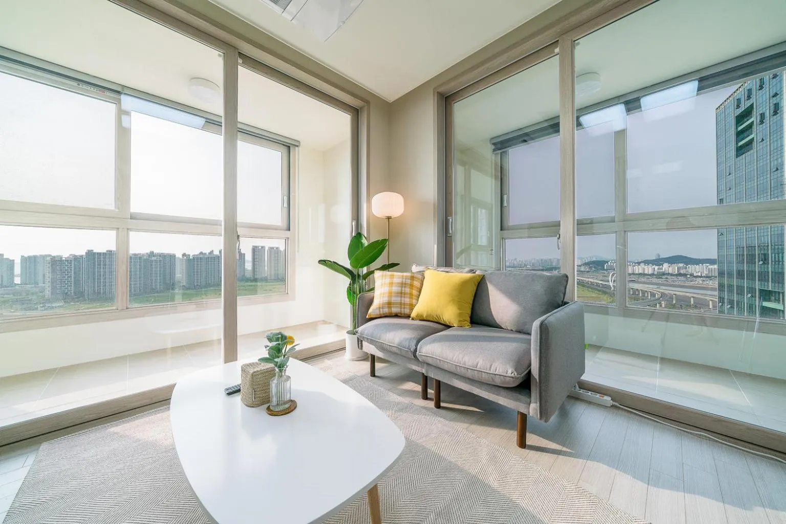Living room in Urbanstay Songdo Moonlight Park