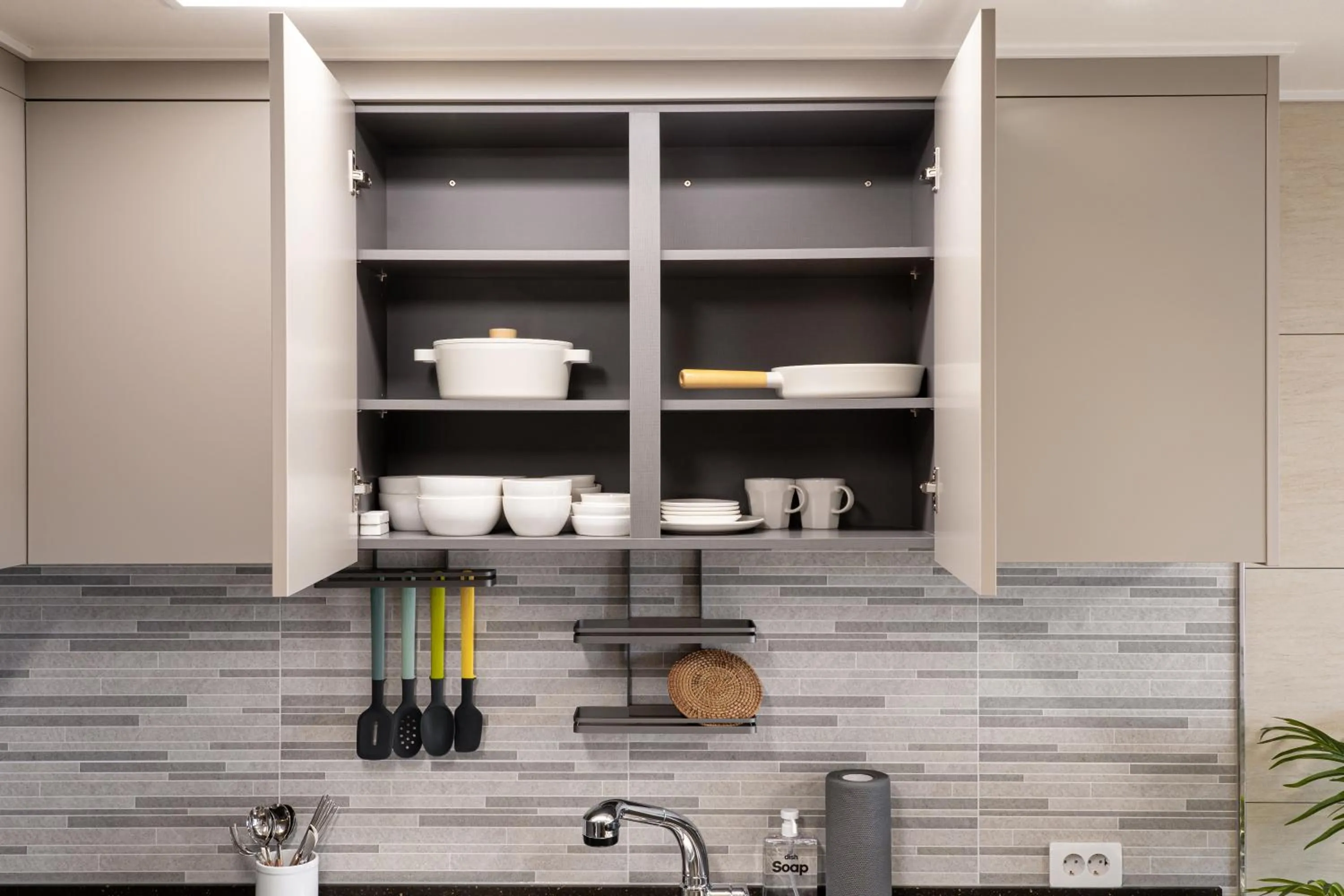 Kitchen or kitchenette in Urbanstay Sokcho beach C